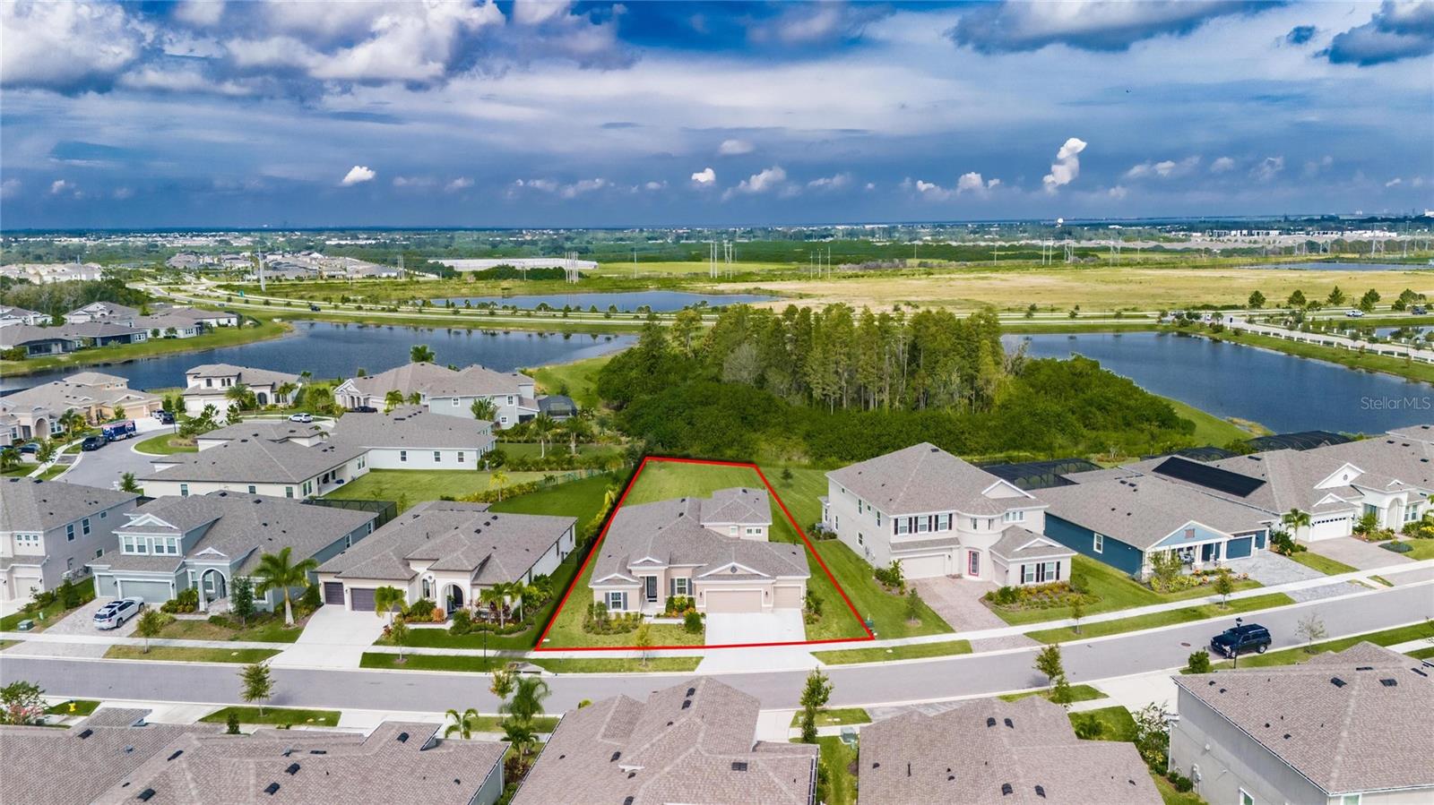 5608 MADRIGAL WAY, APOLLO BEACH, FL, 33572