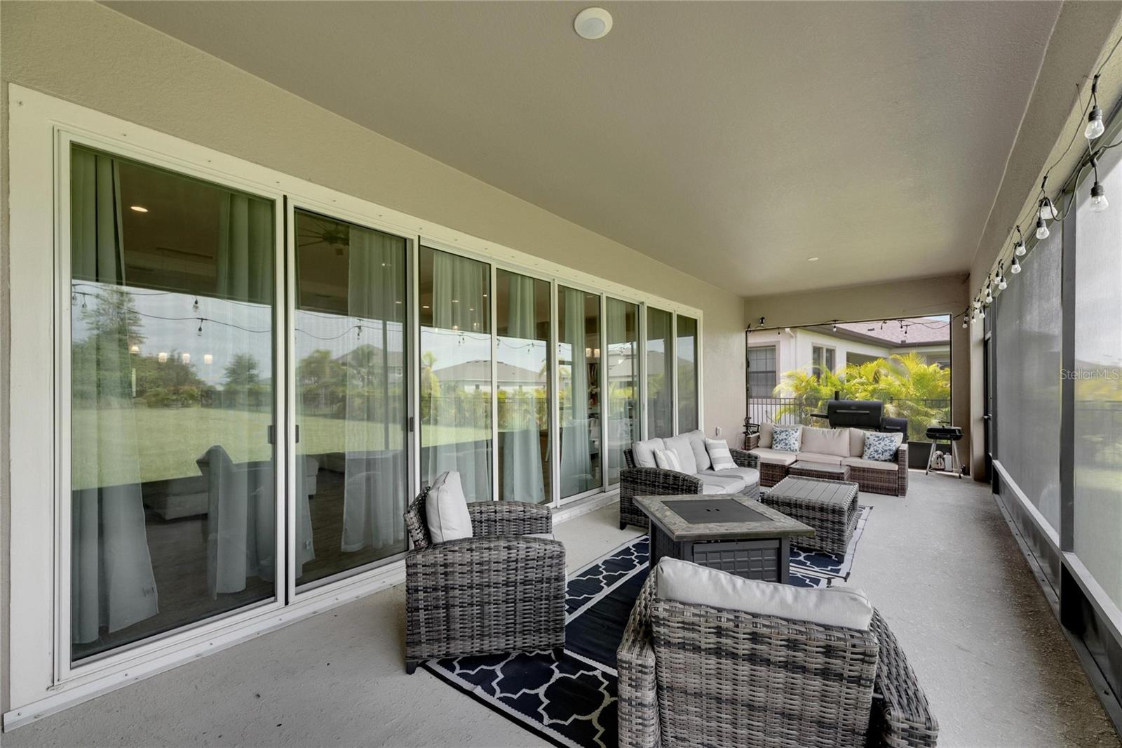 5608 MADRIGAL WAY, APOLLO BEACH, FL, 33572