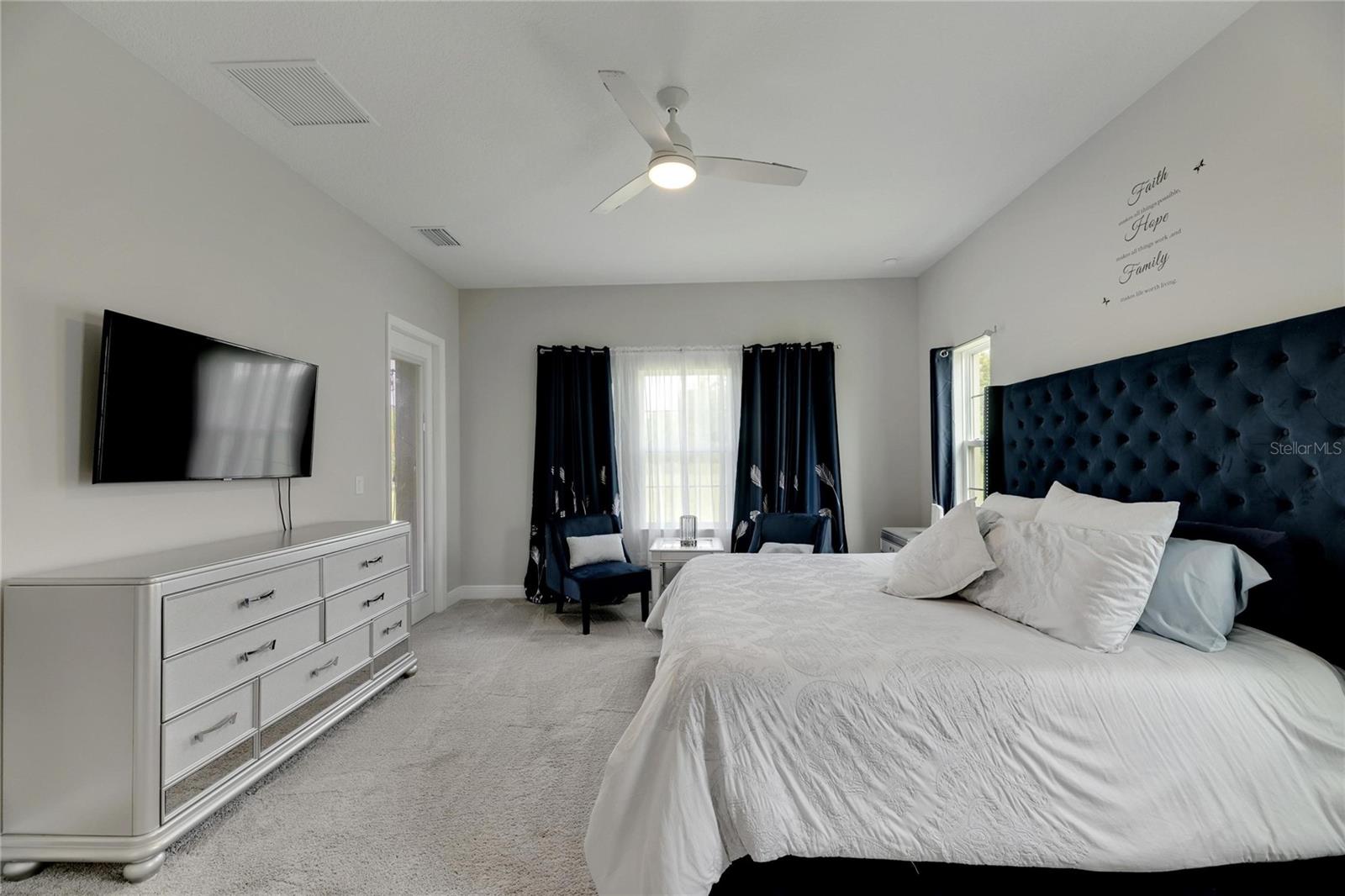 5608 MADRIGAL WAY, APOLLO BEACH, FL, 33572