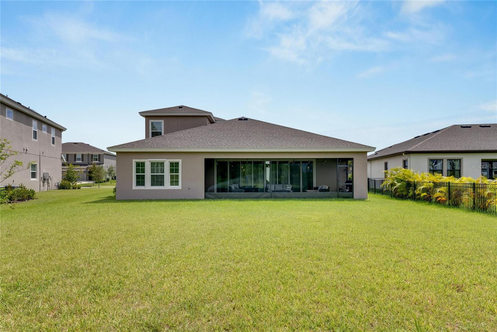 5608 MADRIGAL WAY, APOLLO BEACH, FL, 33572