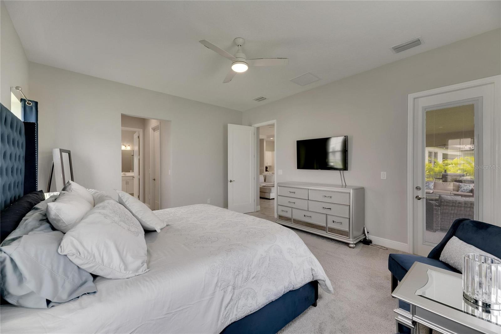 5608 MADRIGAL WAY, APOLLO BEACH, FL, 33572