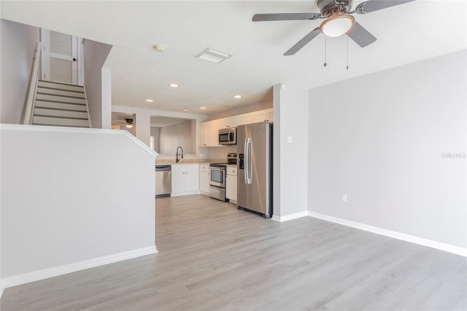10911 JOHANNA AVE, RIVERVIEW, FL, 33578