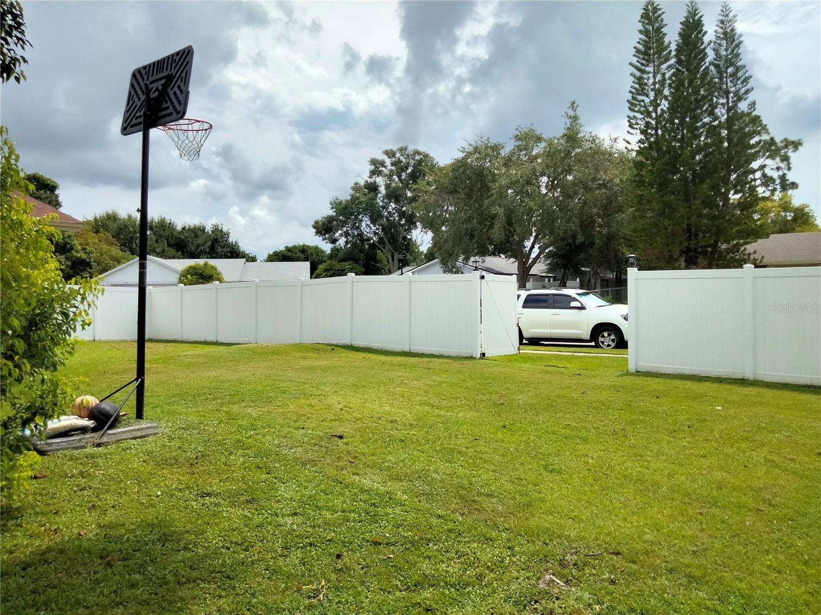 11432 CARDIFF DR, ORLANDO, FL, 32837