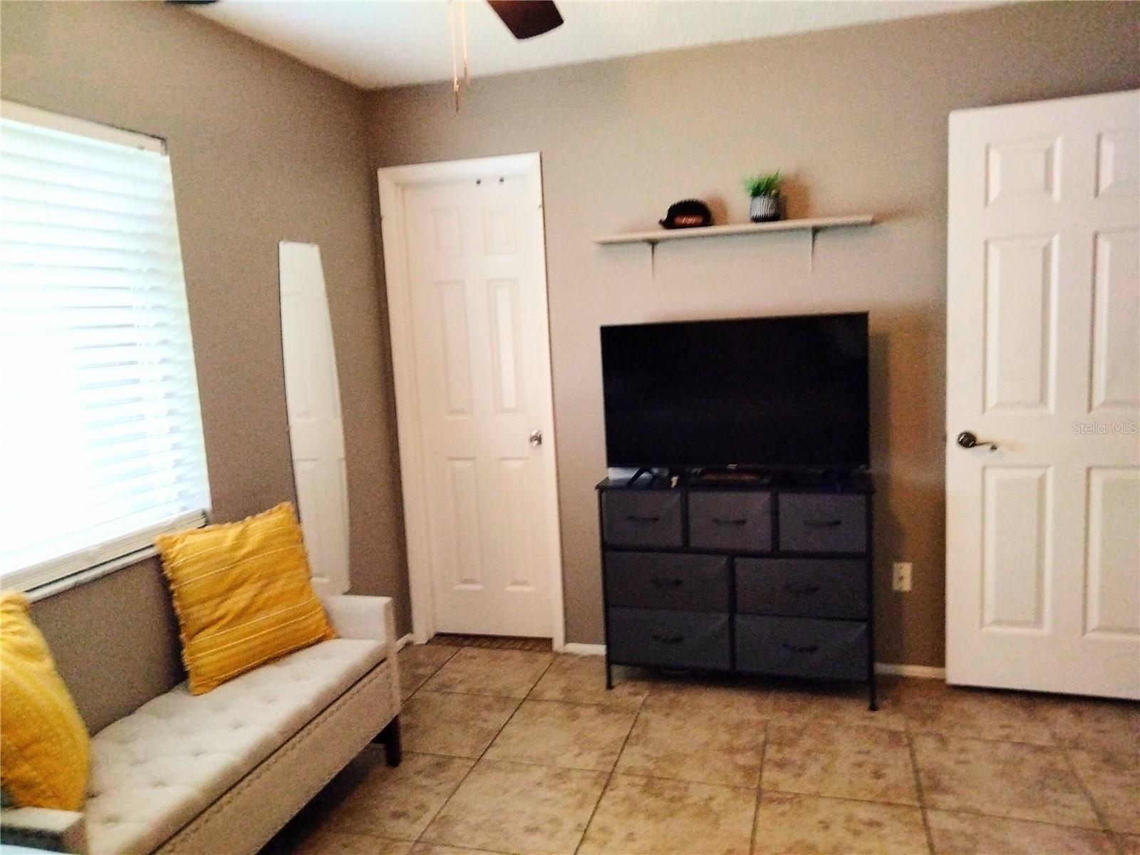 11432 CARDIFF DR, ORLANDO, FL, 32837