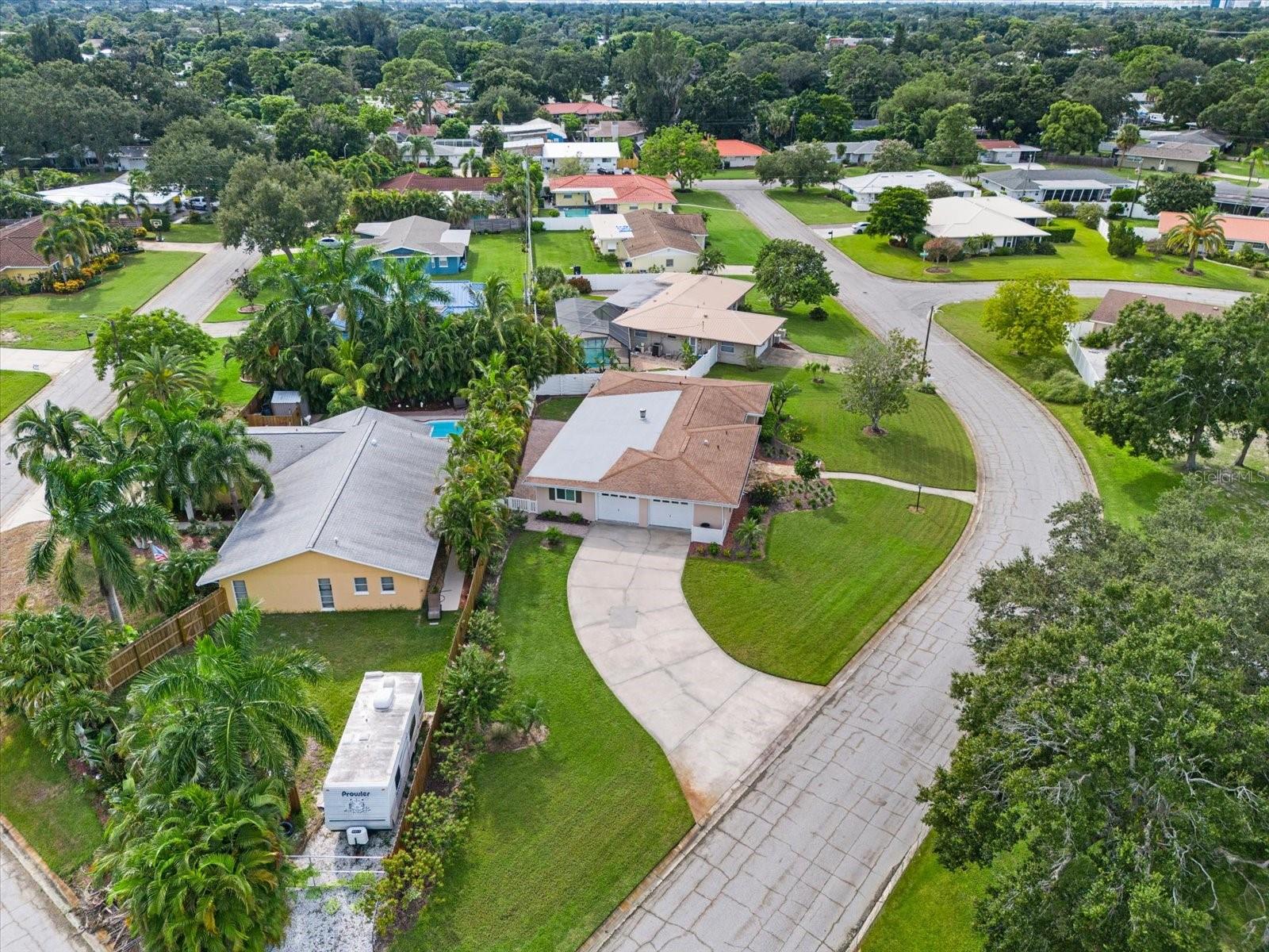 3072 MEYER DR, SARASOTA, FL, 34239