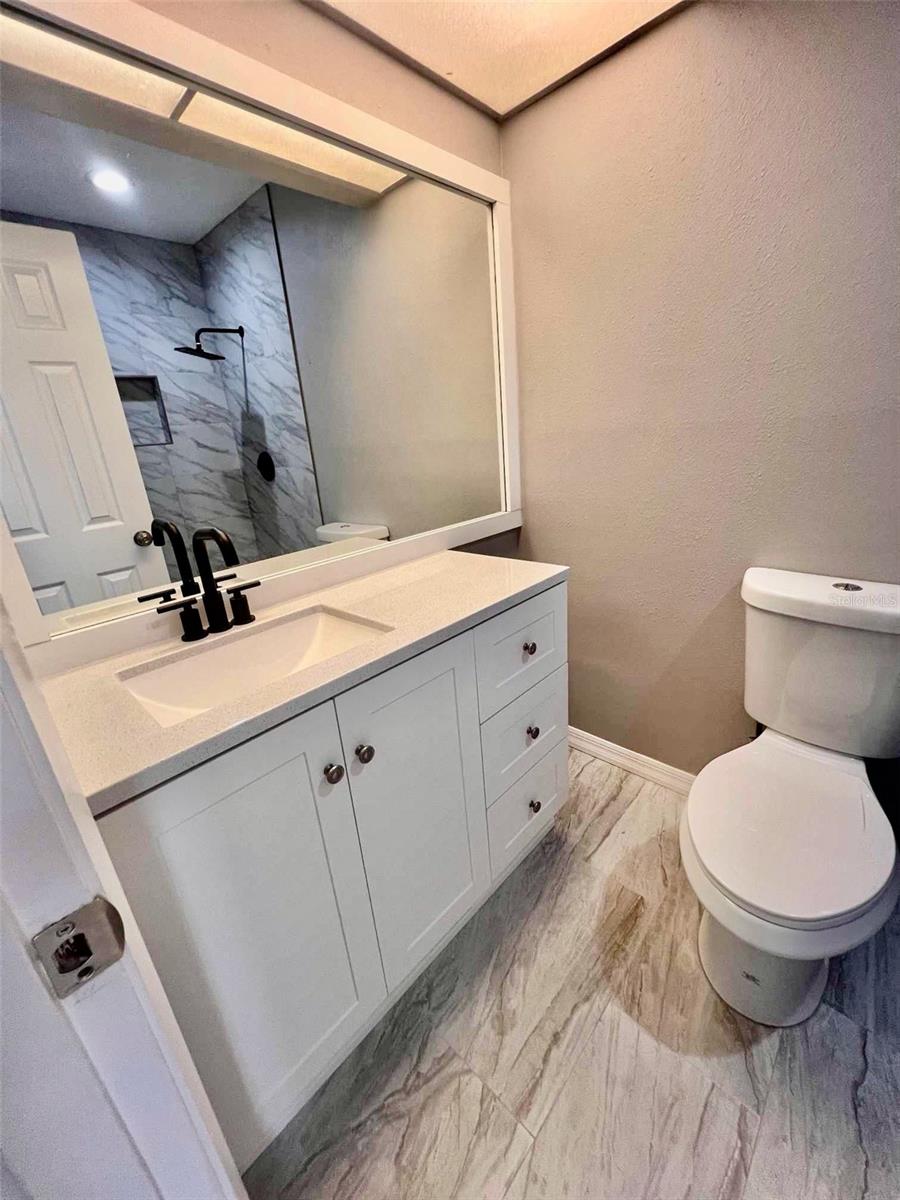 1111 LONGFELLOW RD #1111, SARASOTA, FL, 34243