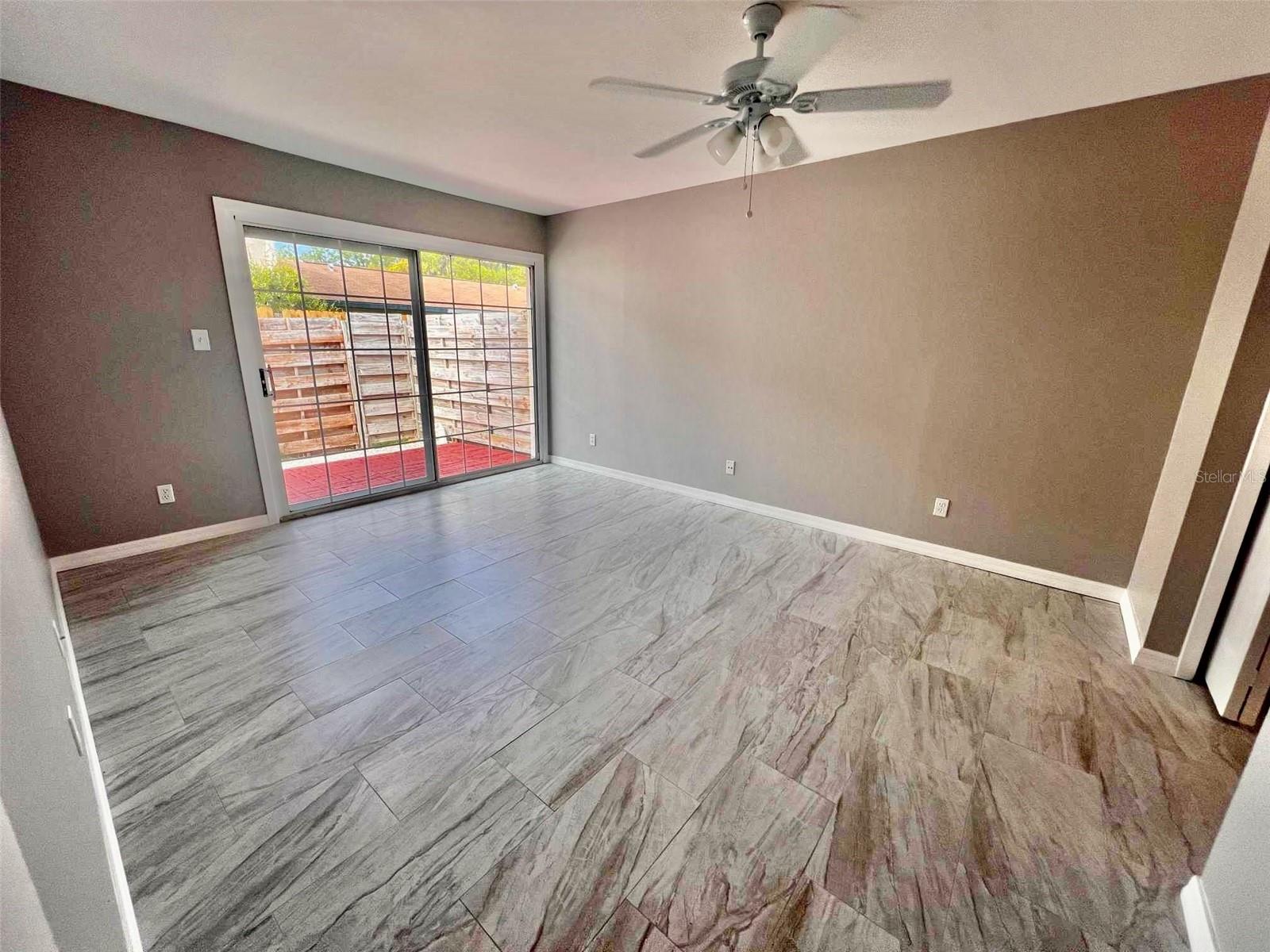 1111 LONGFELLOW RD #1111, SARASOTA, FL, 34243