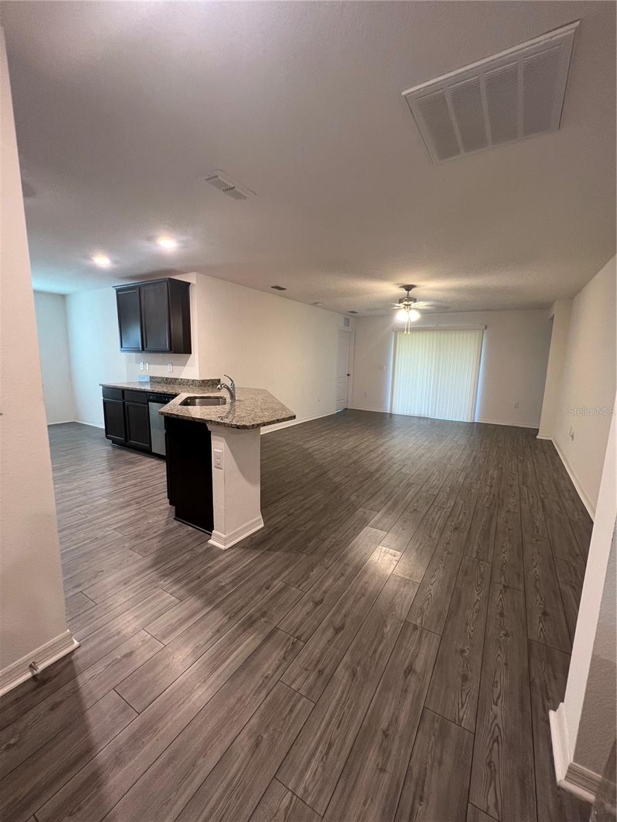 2033 AMBER SWEET CIR, DUNDEE, FL, 33838
