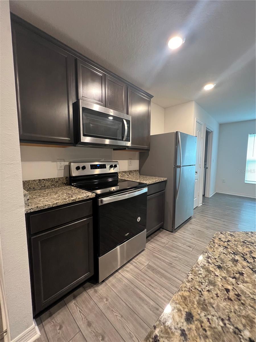 2033 AMBER SWEET CIR, DUNDEE, FL, 33838