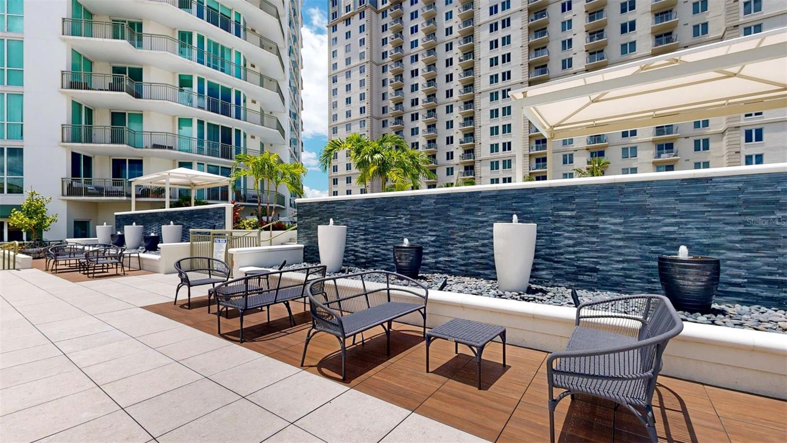 450 KNIGHTS RUN AVE #702, TAMPA, FL, 33602