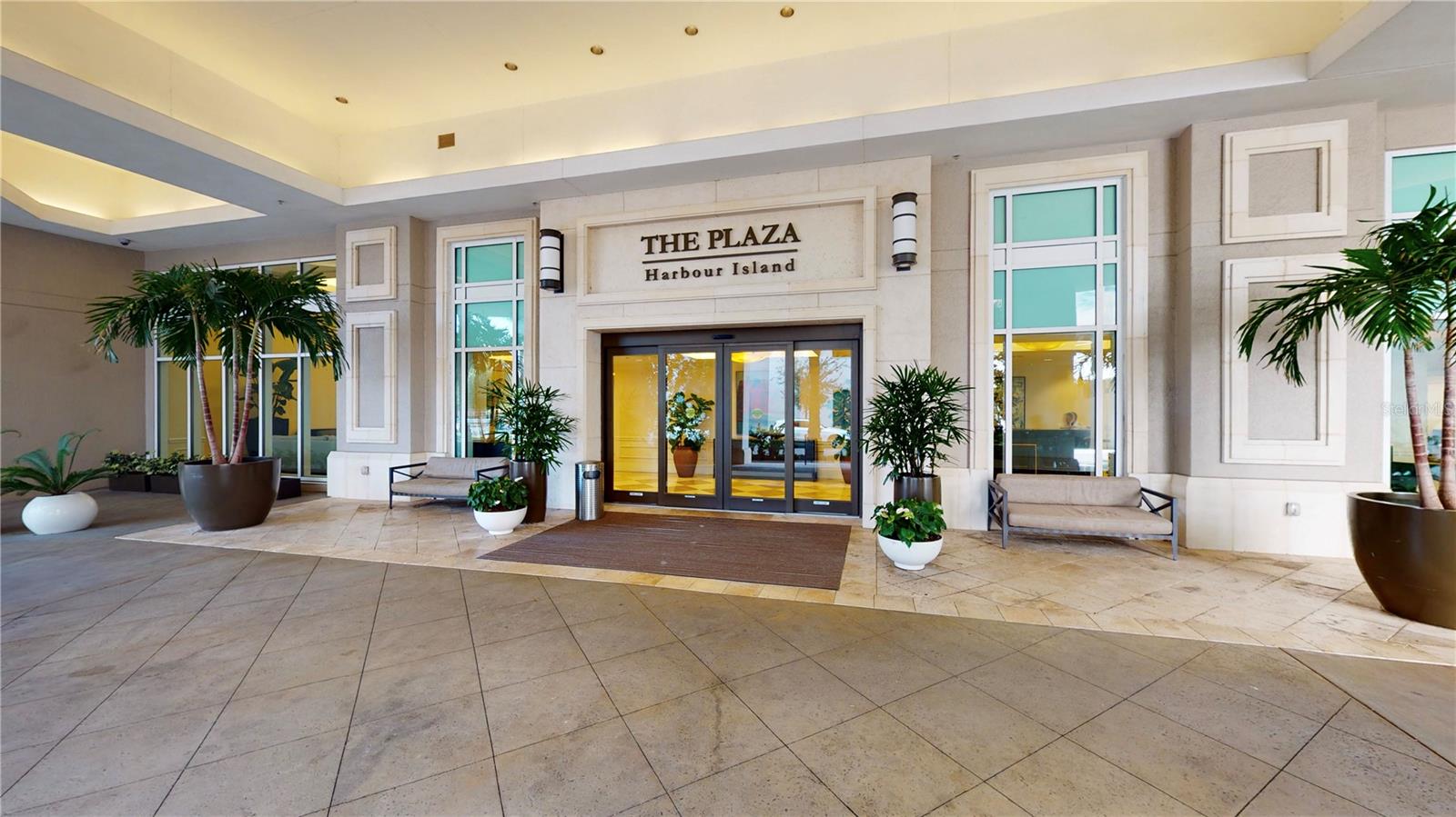 450 KNIGHTS RUN AVE #702, TAMPA, FL, 33602