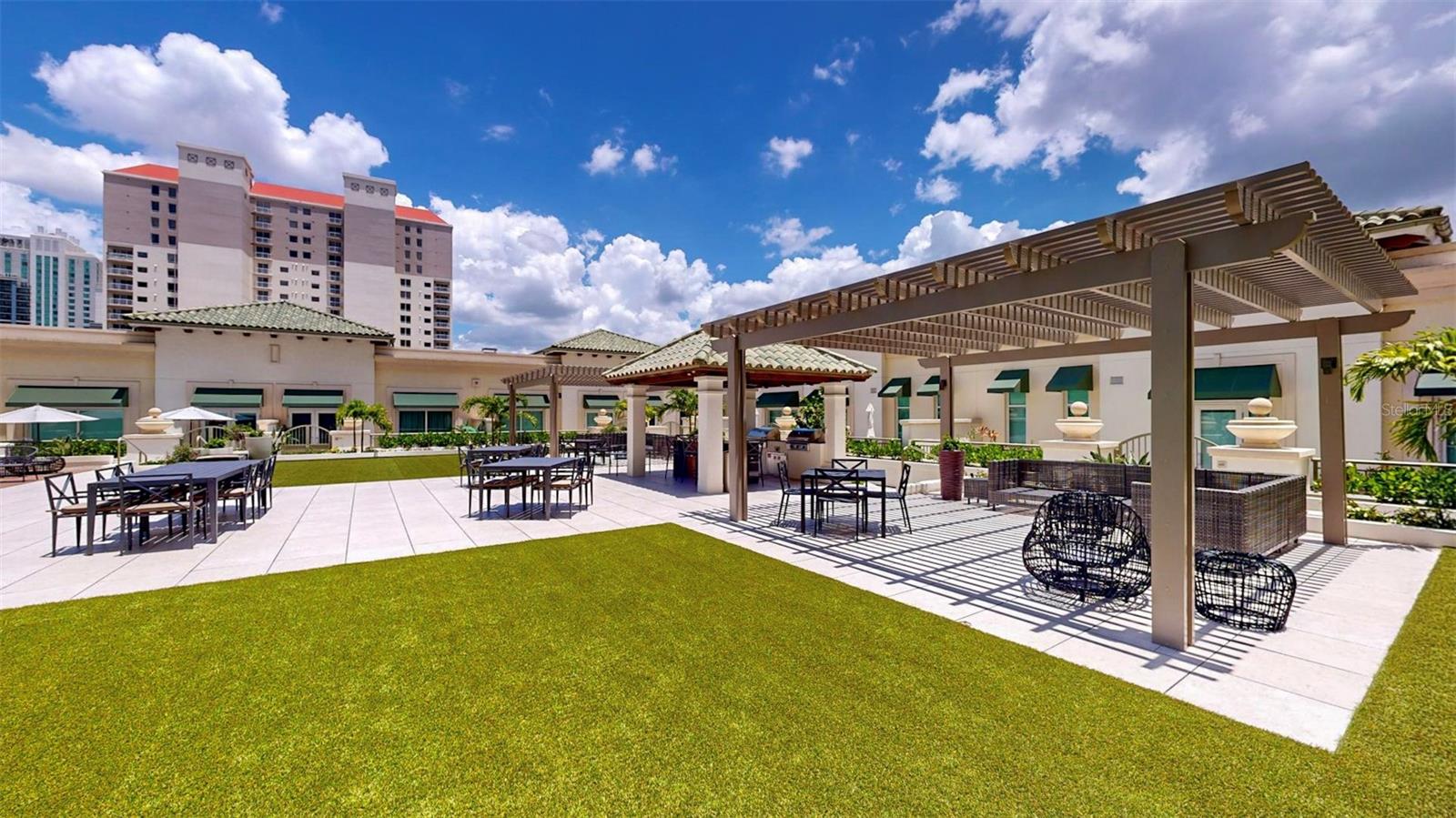 450 KNIGHTS RUN AVE #702, TAMPA, FL, 33602