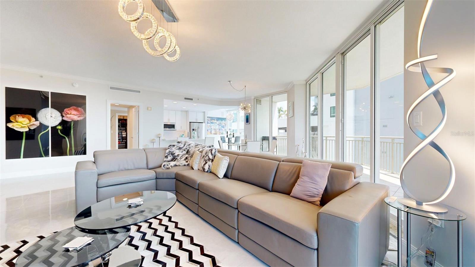 450 KNIGHTS RUN AVE #702, TAMPA, FL, 33602