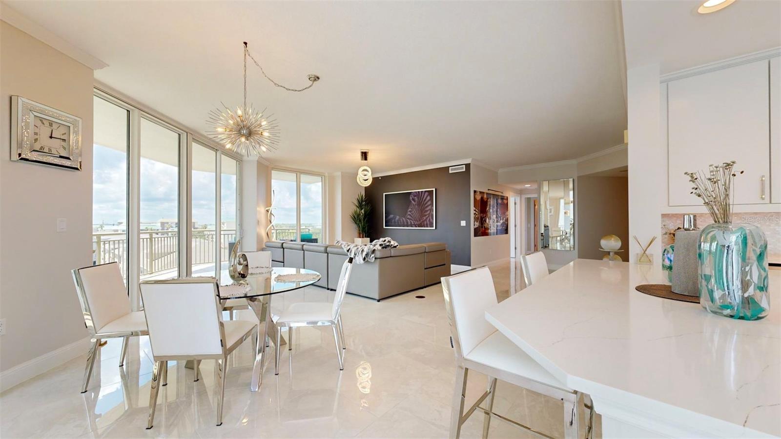 450 KNIGHTS RUN AVE #702, TAMPA, FL, 33602