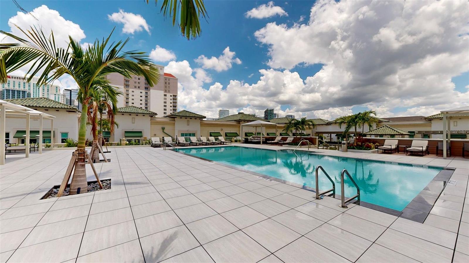 450 KNIGHTS RUN AVE #702, TAMPA, FL, 33602