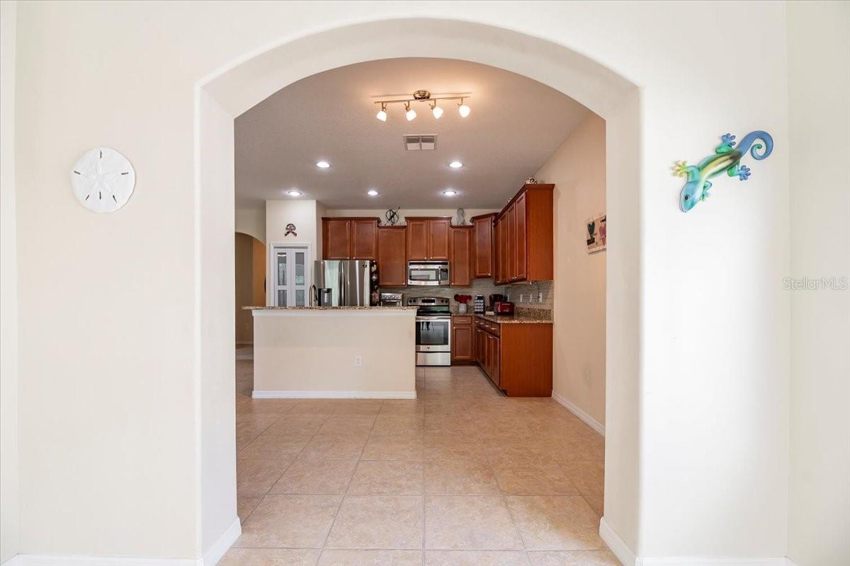4104 MARTINDALE LOOP, WINTER HAVEN, FL, 33884