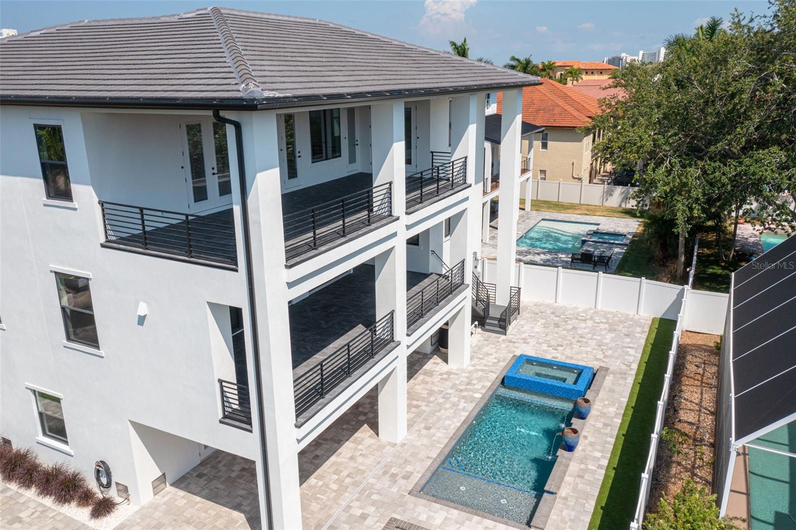 6012 KIPPS COLONY DR E, GULFPORT, FL, 33707