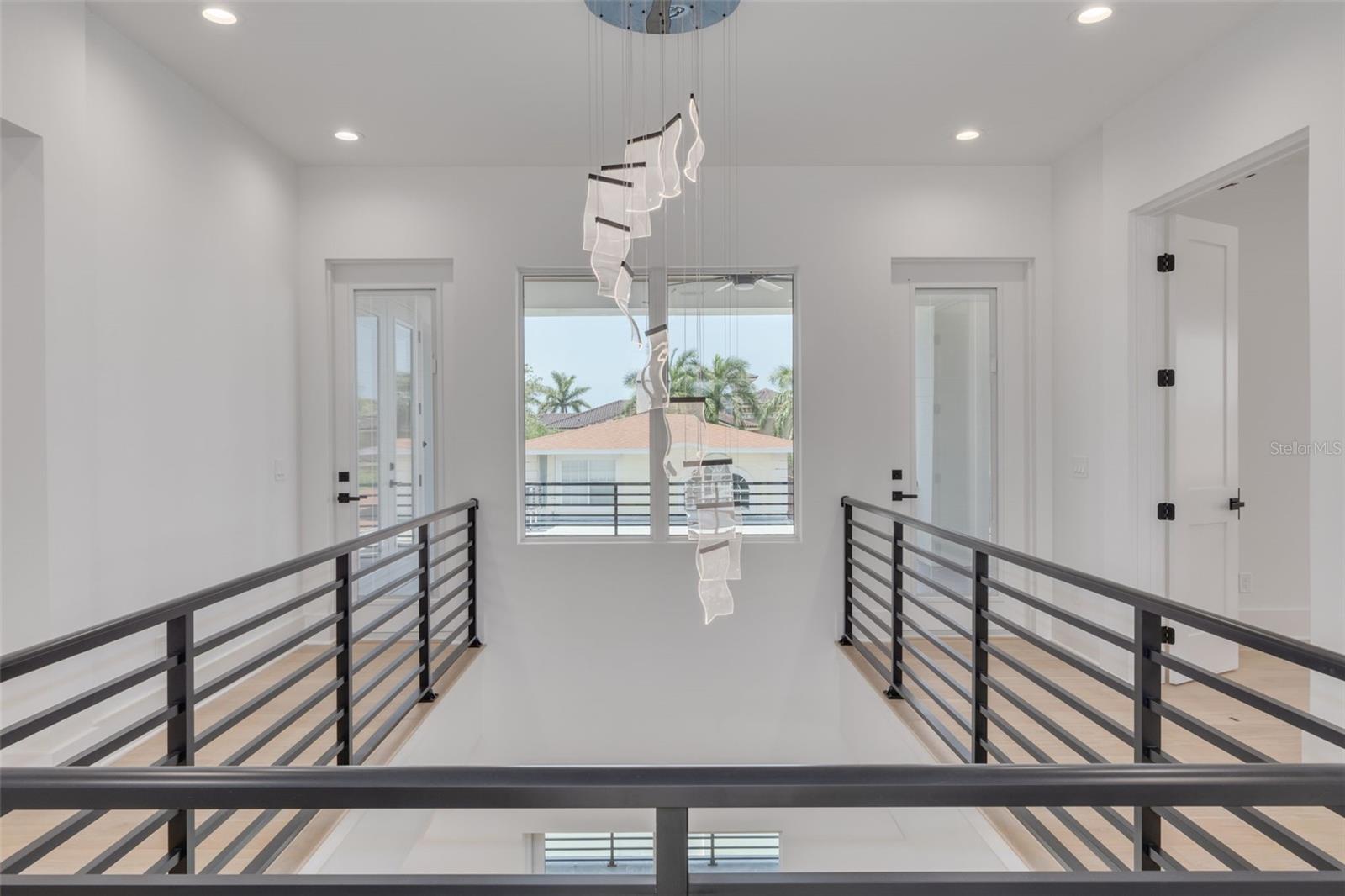 6012 KIPPS COLONY DR E, GULFPORT, FL, 33707