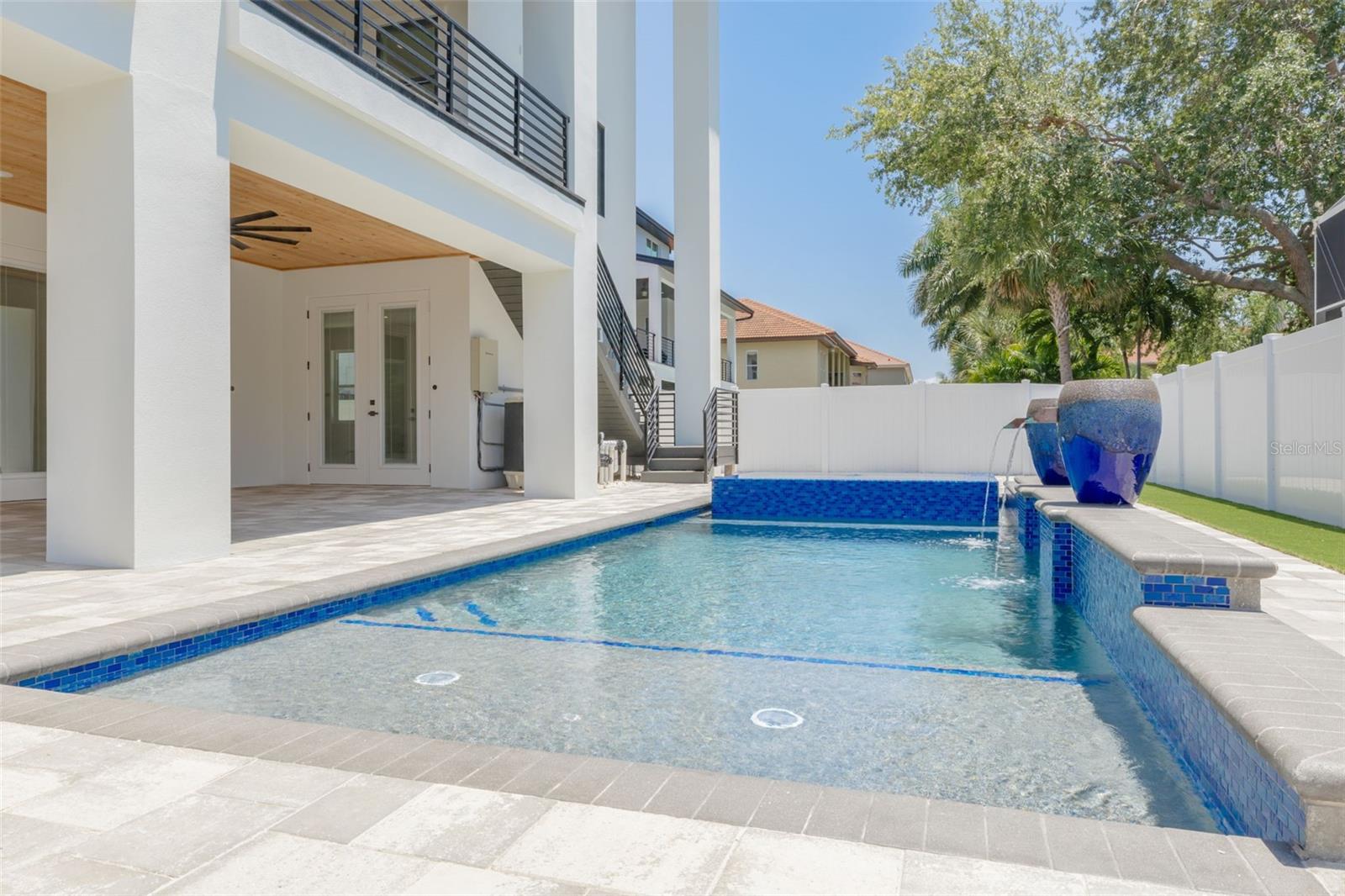 6012 KIPPS COLONY DR E, GULFPORT, FL, 33707