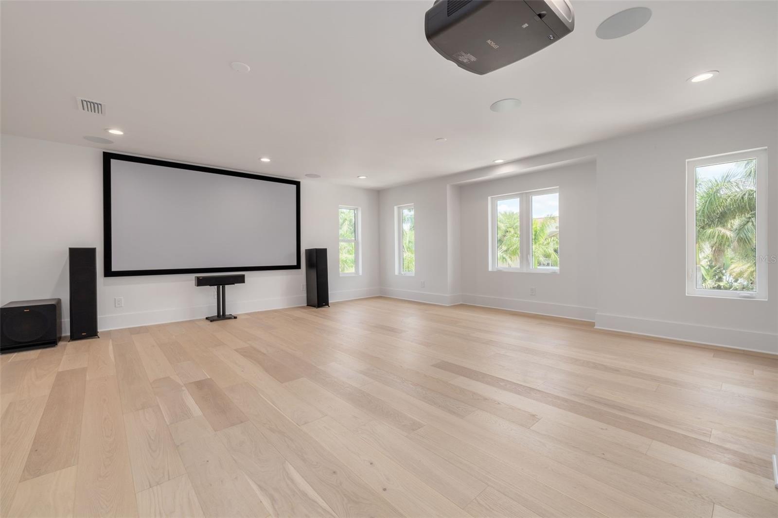 6012 KIPPS COLONY DR E, GULFPORT, FL, 33707