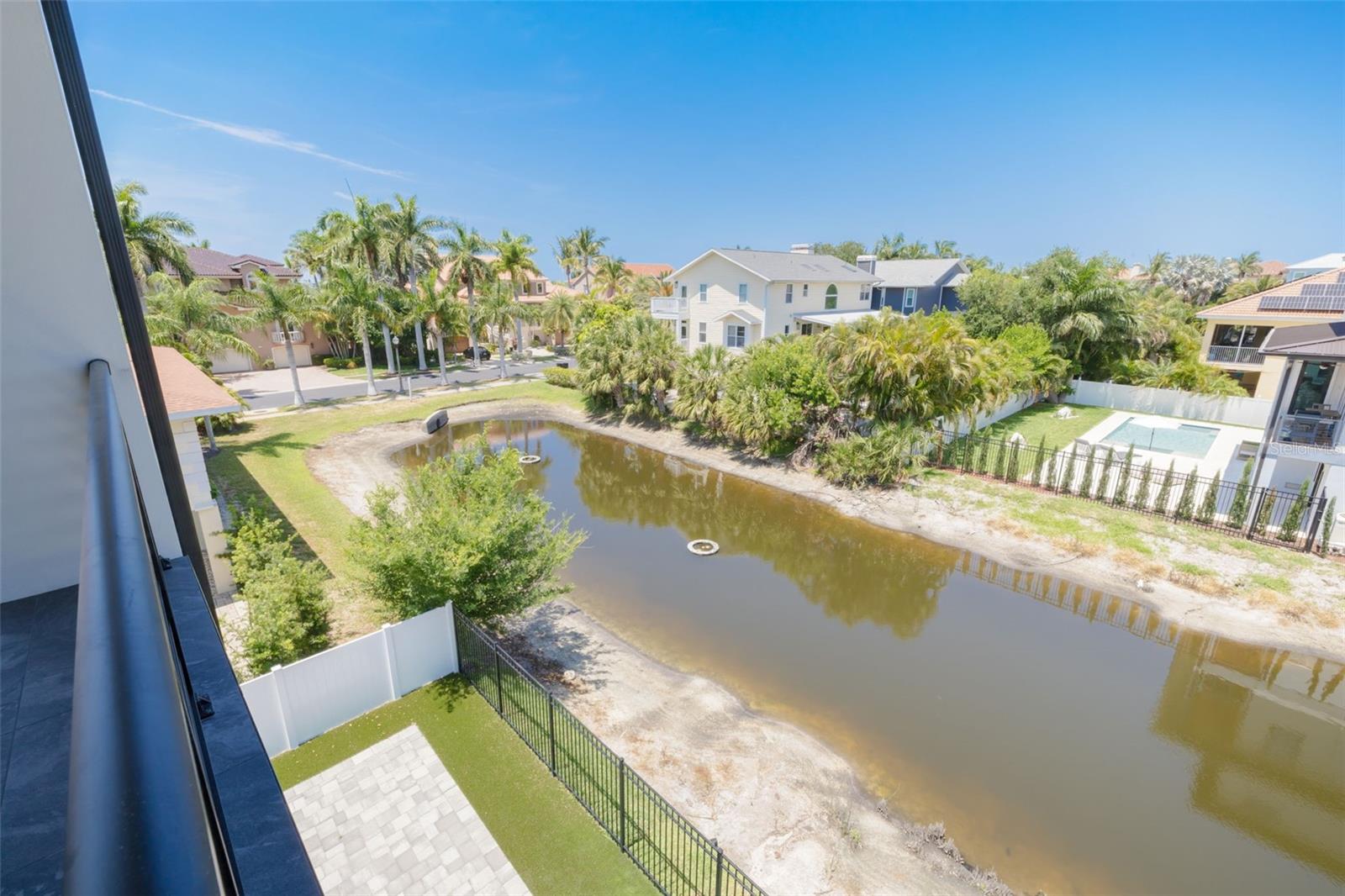 6012 KIPPS COLONY DR E, GULFPORT, FL, 33707