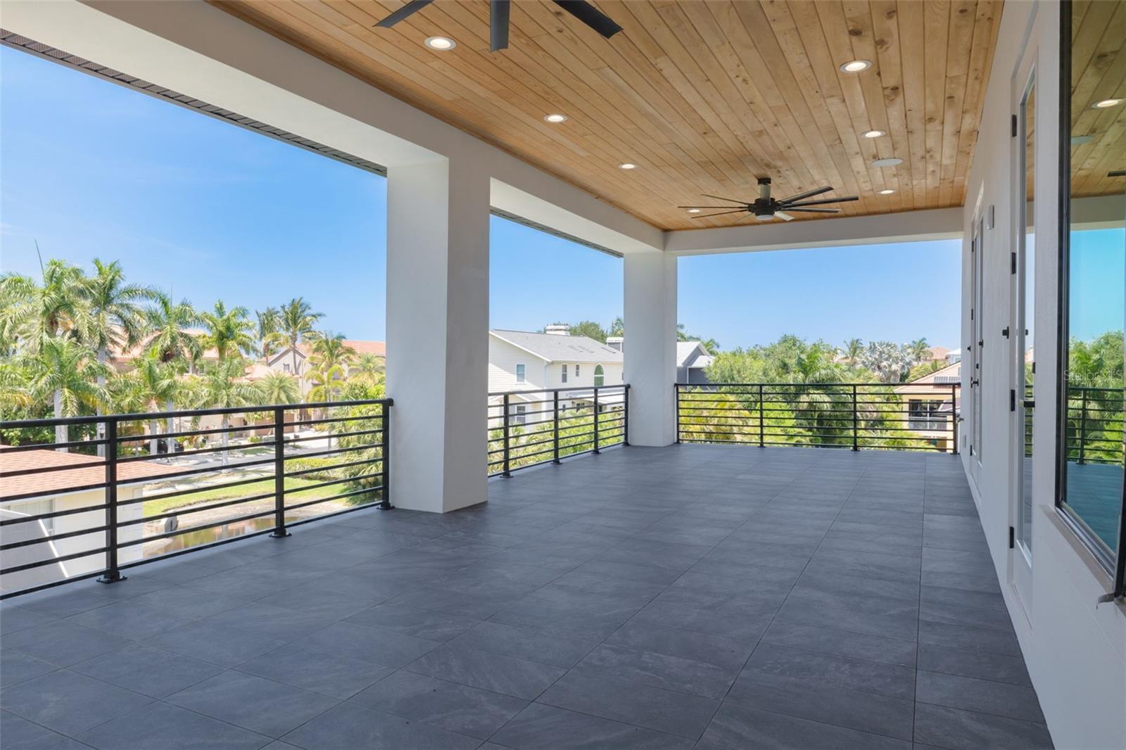 6012 KIPPS COLONY DR E, GULFPORT, FL, 33707