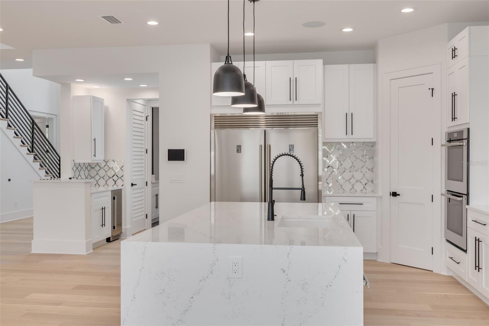 6012 KIPPS COLONY DR E, GULFPORT, FL, 33707