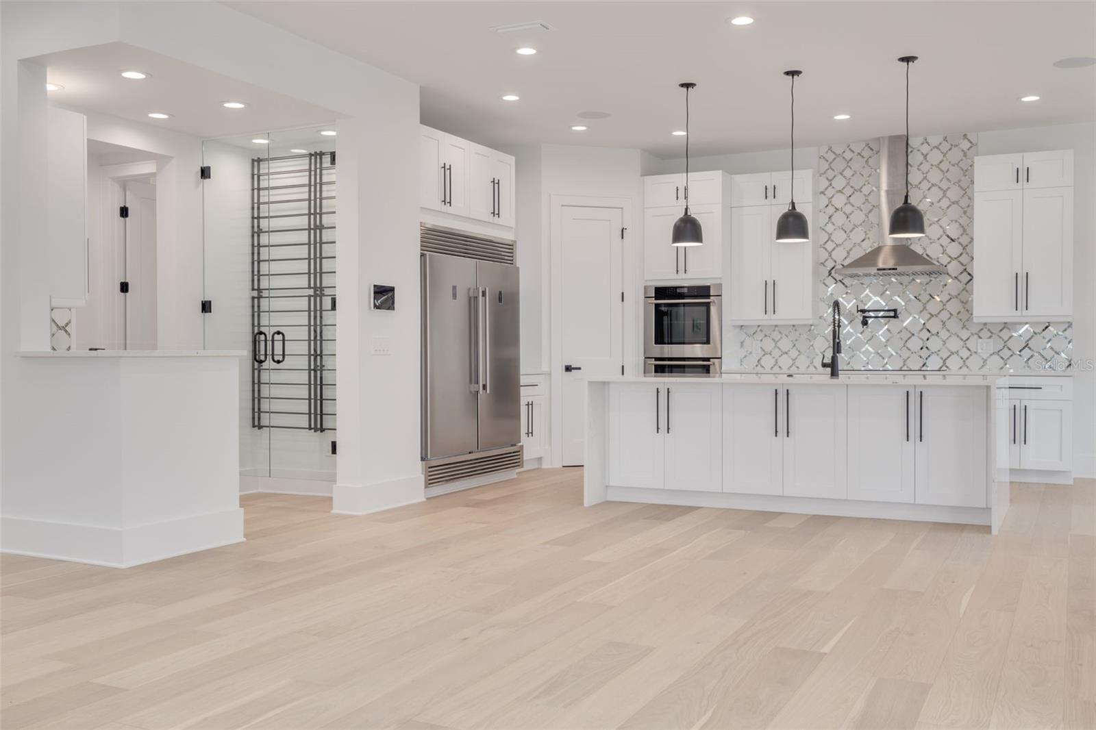 6012 KIPPS COLONY DR E, GULFPORT, FL, 33707