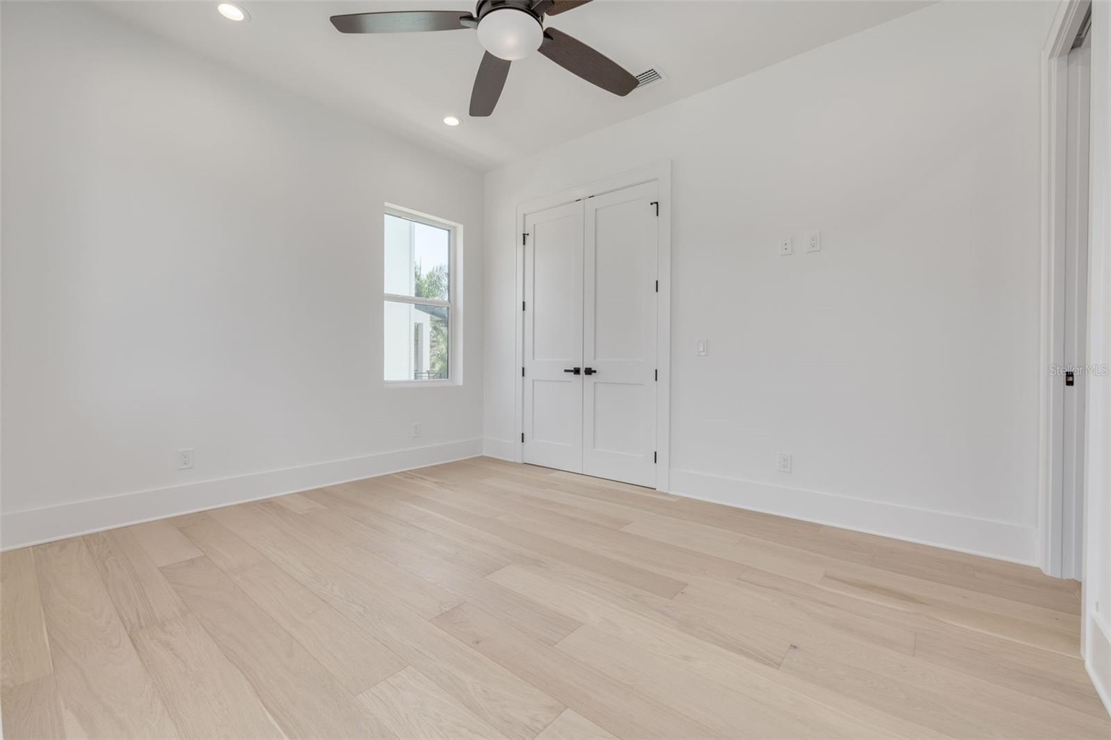 6012 KIPPS COLONY DR E, GULFPORT, FL, 33707