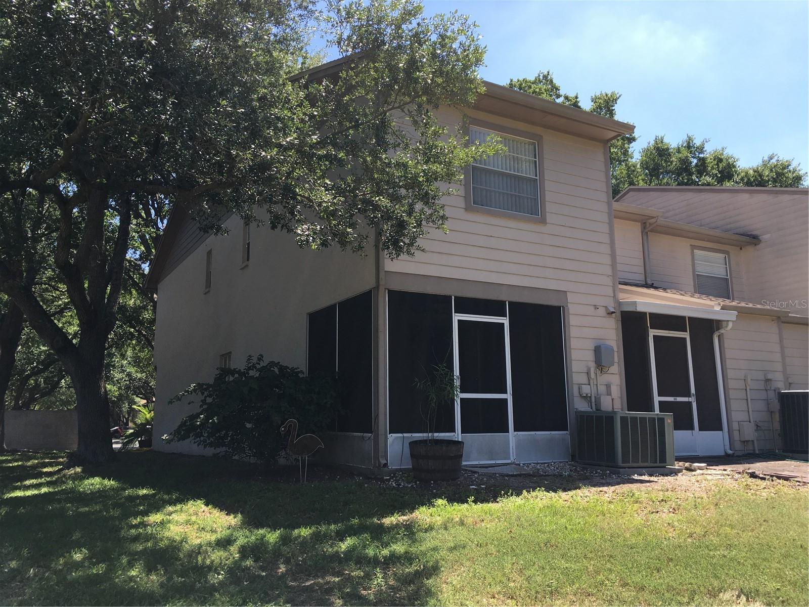 2201 FLETCHERS POINT CIR, TAMPA, FL, 33613