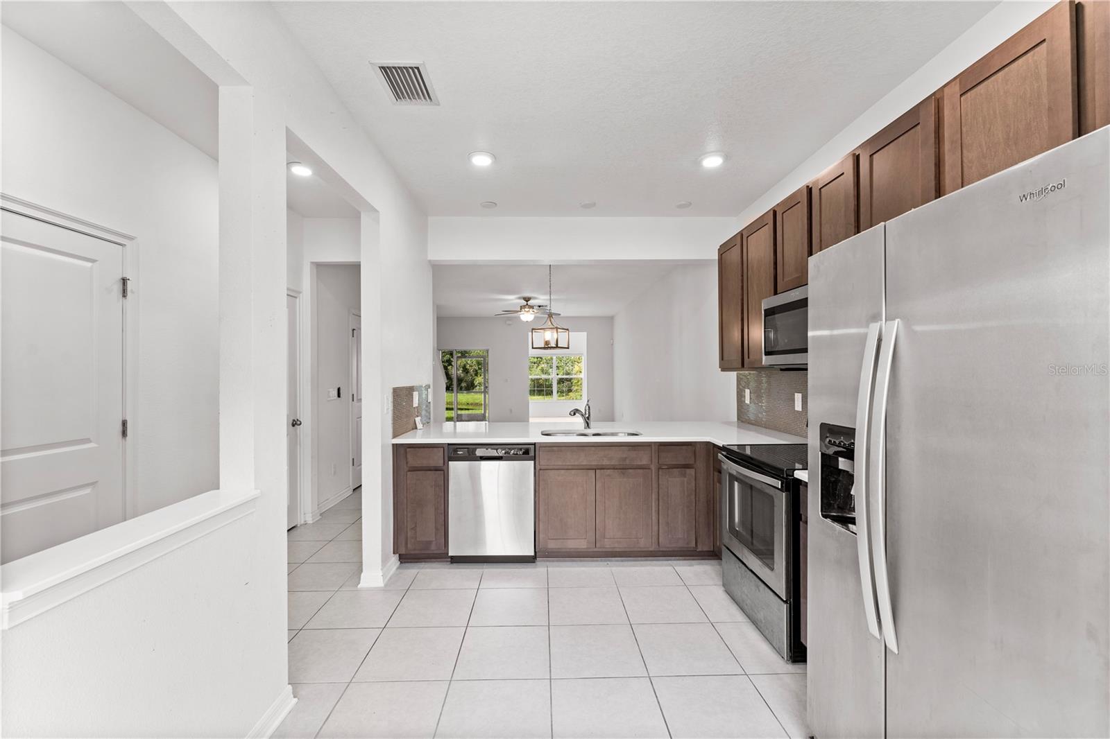 1139 SLEEPY OAK DR, WESLEY CHAPEL, FL, 33543