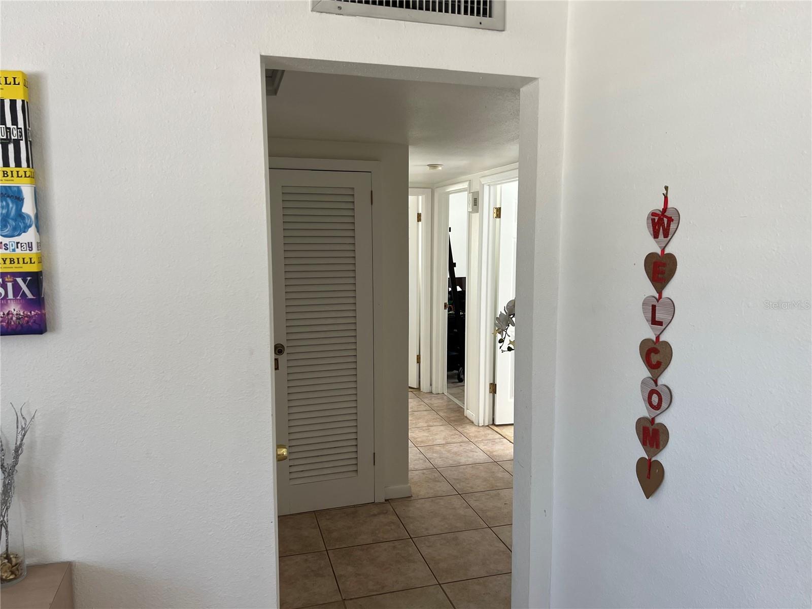 15536 BRISTOL CIR E, CLEARWATER, FL, 33764