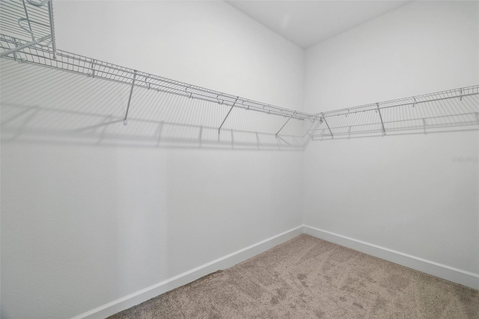 2585 CAVANAUGH DR, ORLANDO, FL, 32817