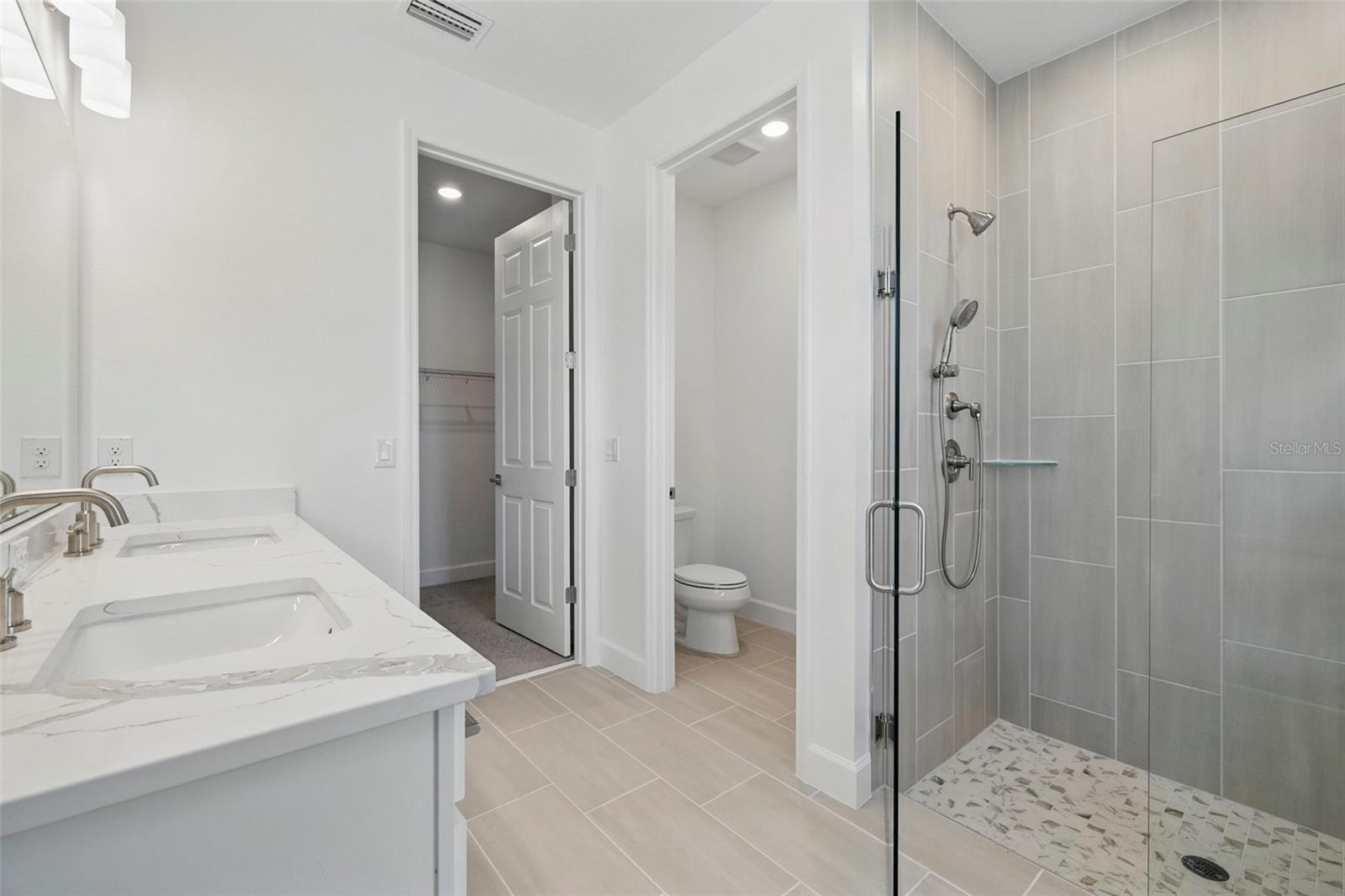 2585 CAVANAUGH DR, ORLANDO, FL, 32817