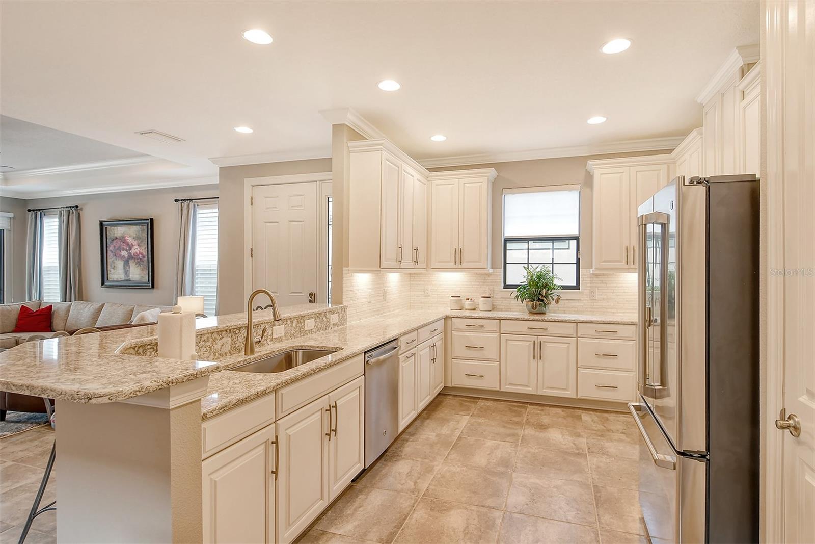 8744 BELLUSSI DR, SARASOTA, FL, 34238