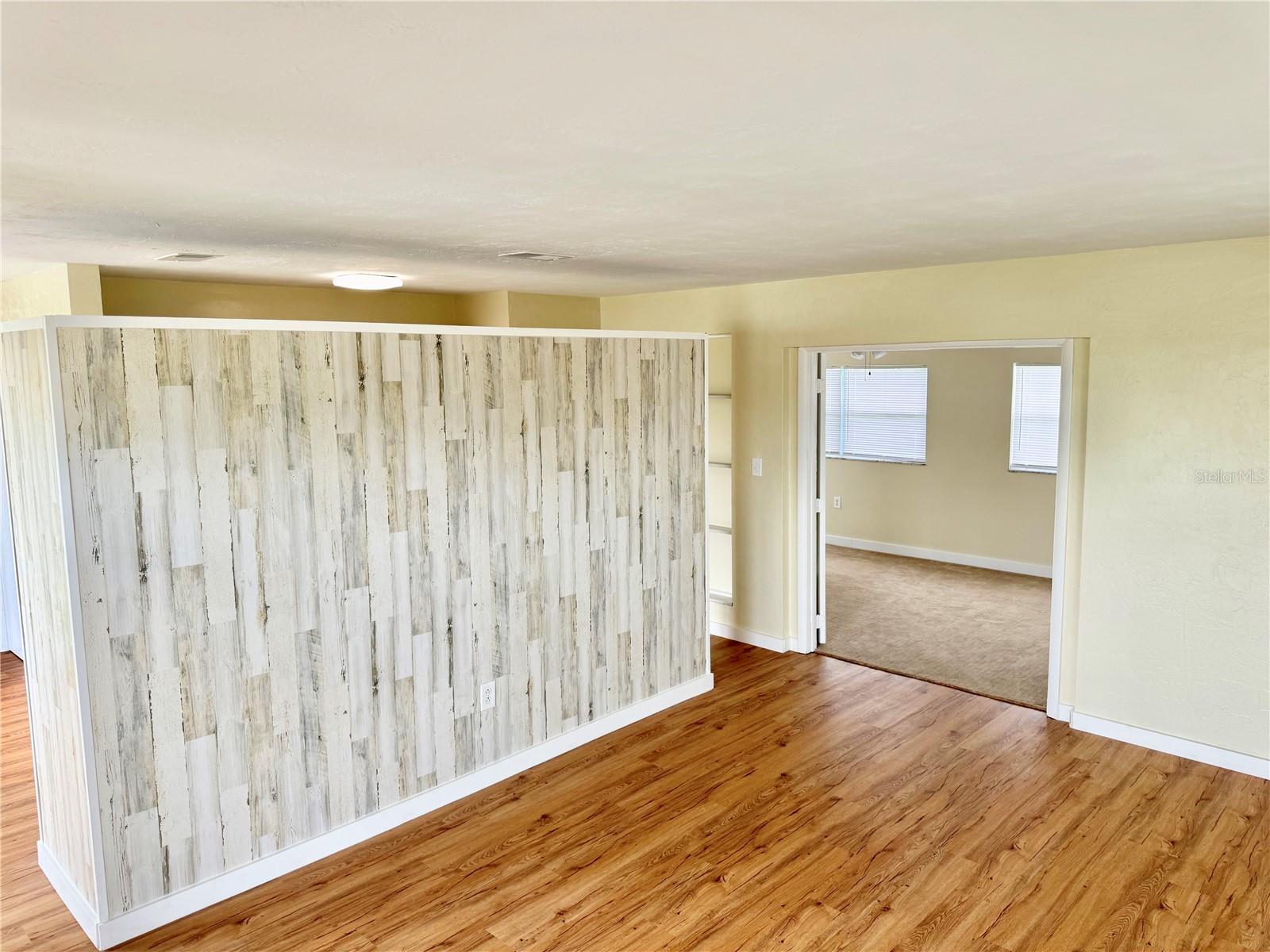 21282 GLADIS AVE, PORT CHARLOTTE, FL, 33952