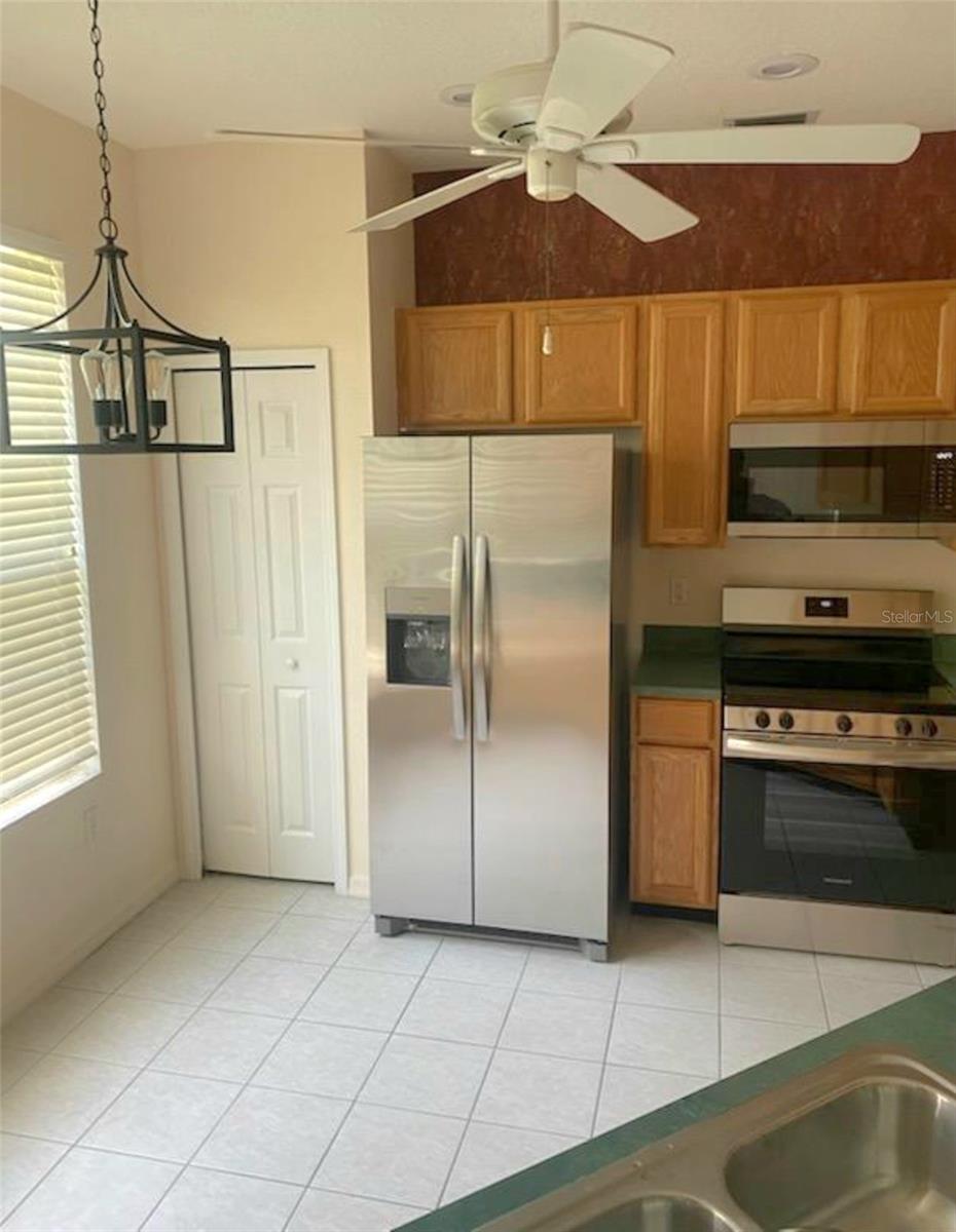 34735 DOUBLE EAGLE CT, ZEPHYRHILLS, FL, 33541