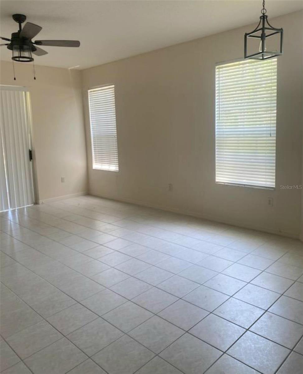 34735 DOUBLE EAGLE CT, ZEPHYRHILLS, FL, 33541