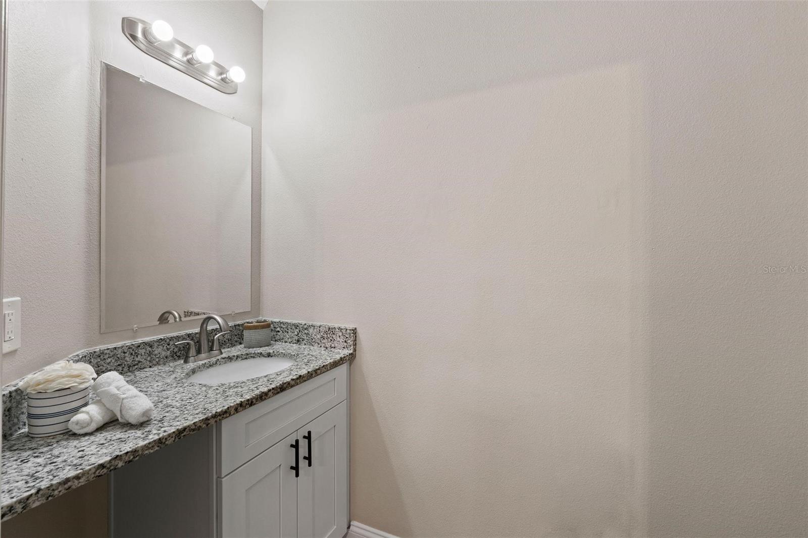 18645 SEAVIEW ST, ORLANDO, FL, 32833