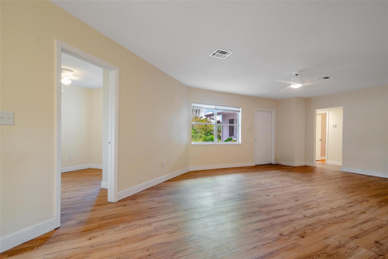 109 BARRE DR NW, PORT CHARLOTTE, FL, 33952
