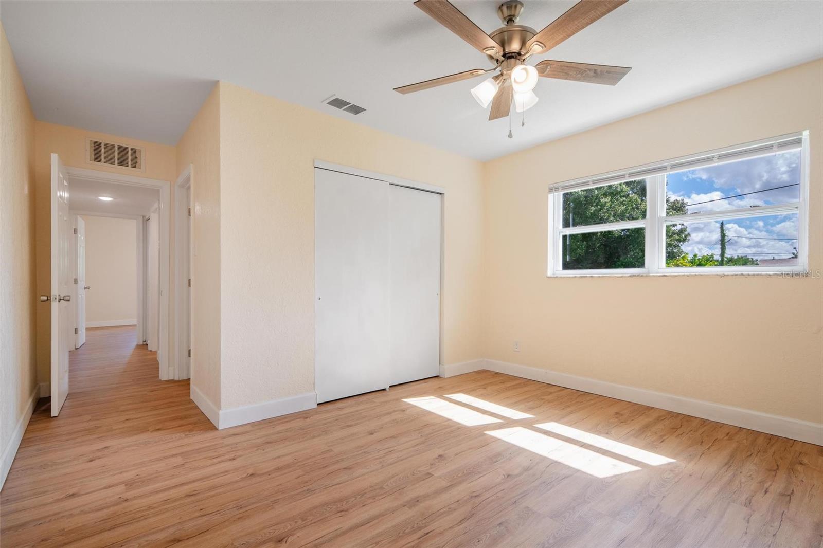 109 BARRE DR NW, PORT CHARLOTTE, FL, 33952