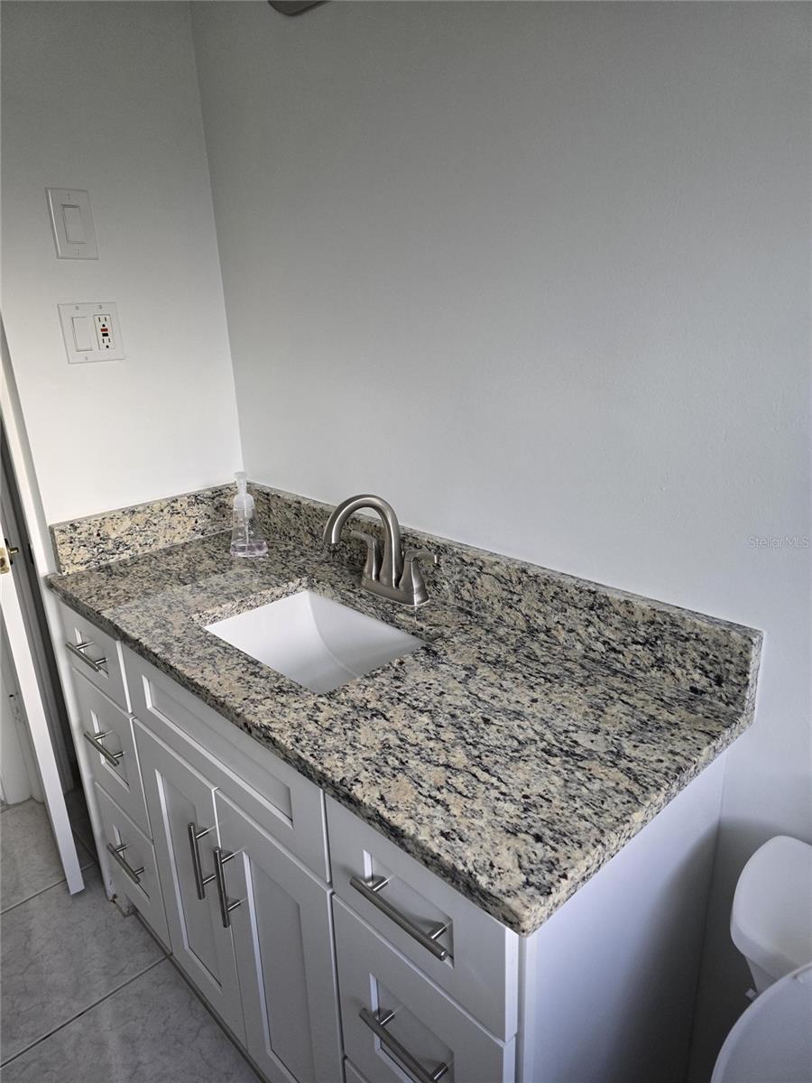 8025 VALMY LN, PORT RICHEY, FL, 34668
