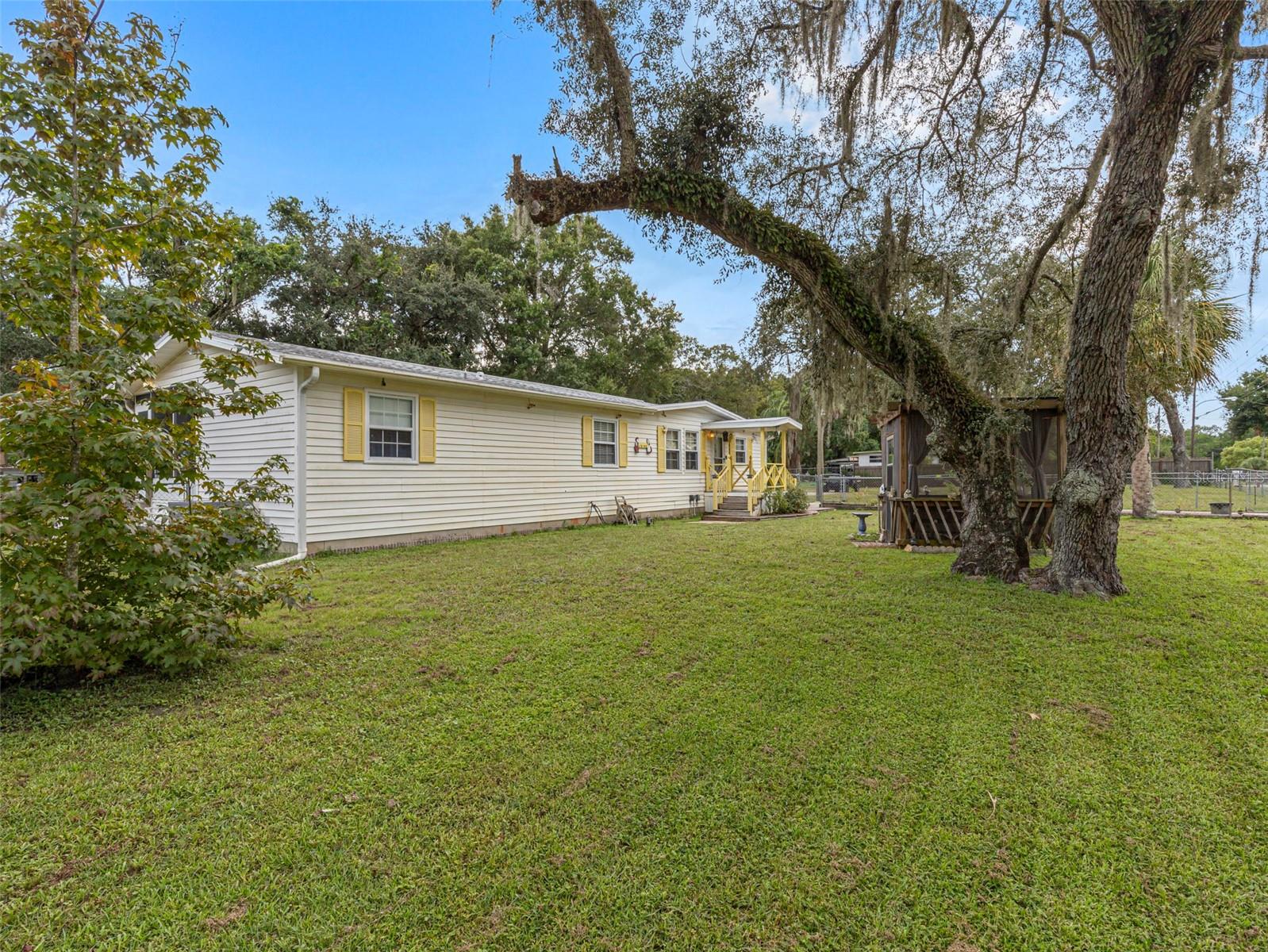 9140 & 9130 PEONY ST, NEW PORT RICHEY, FL, 34654