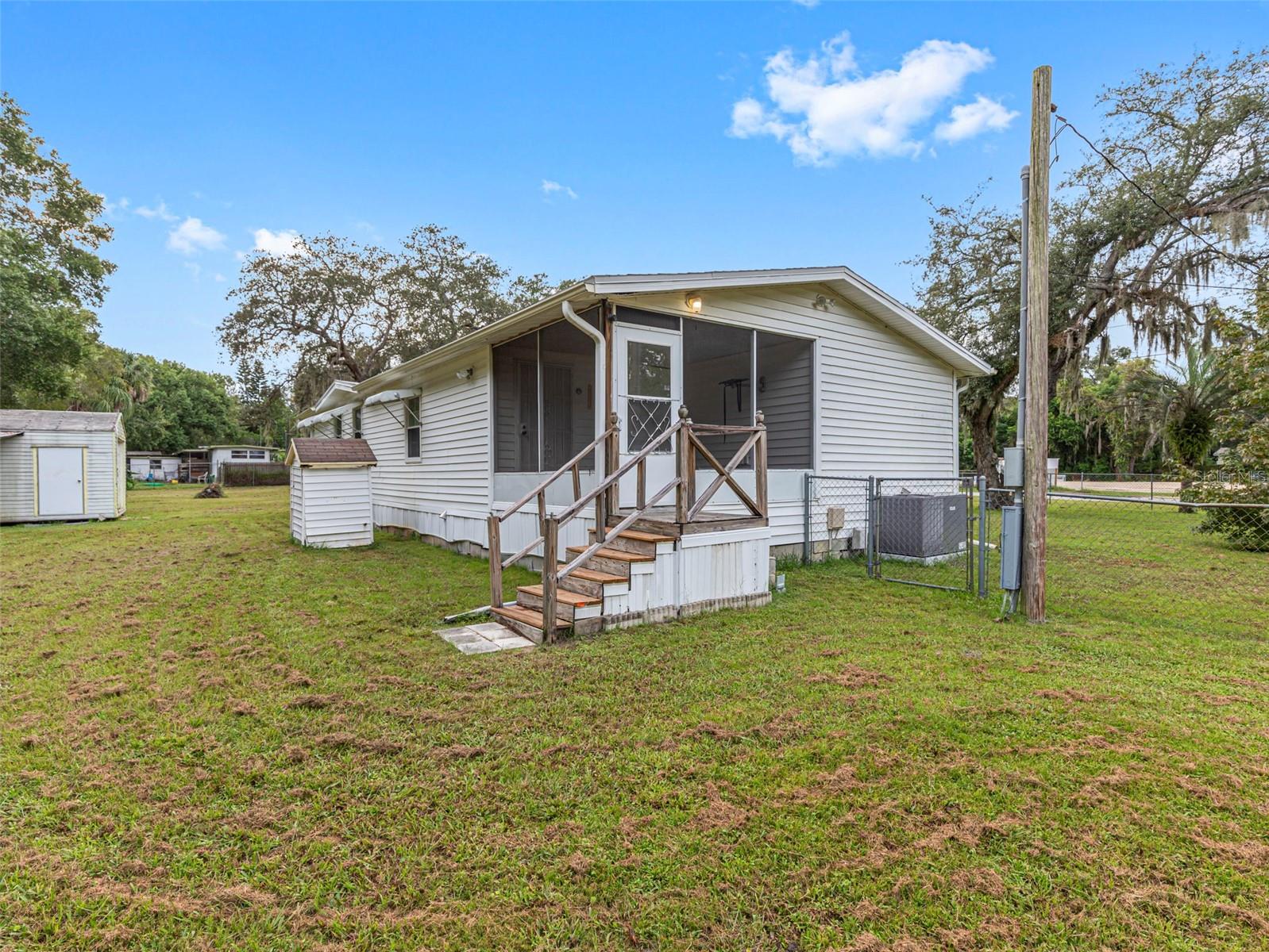 9140 & 9130 PEONY ST, NEW PORT RICHEY, FL, 34654