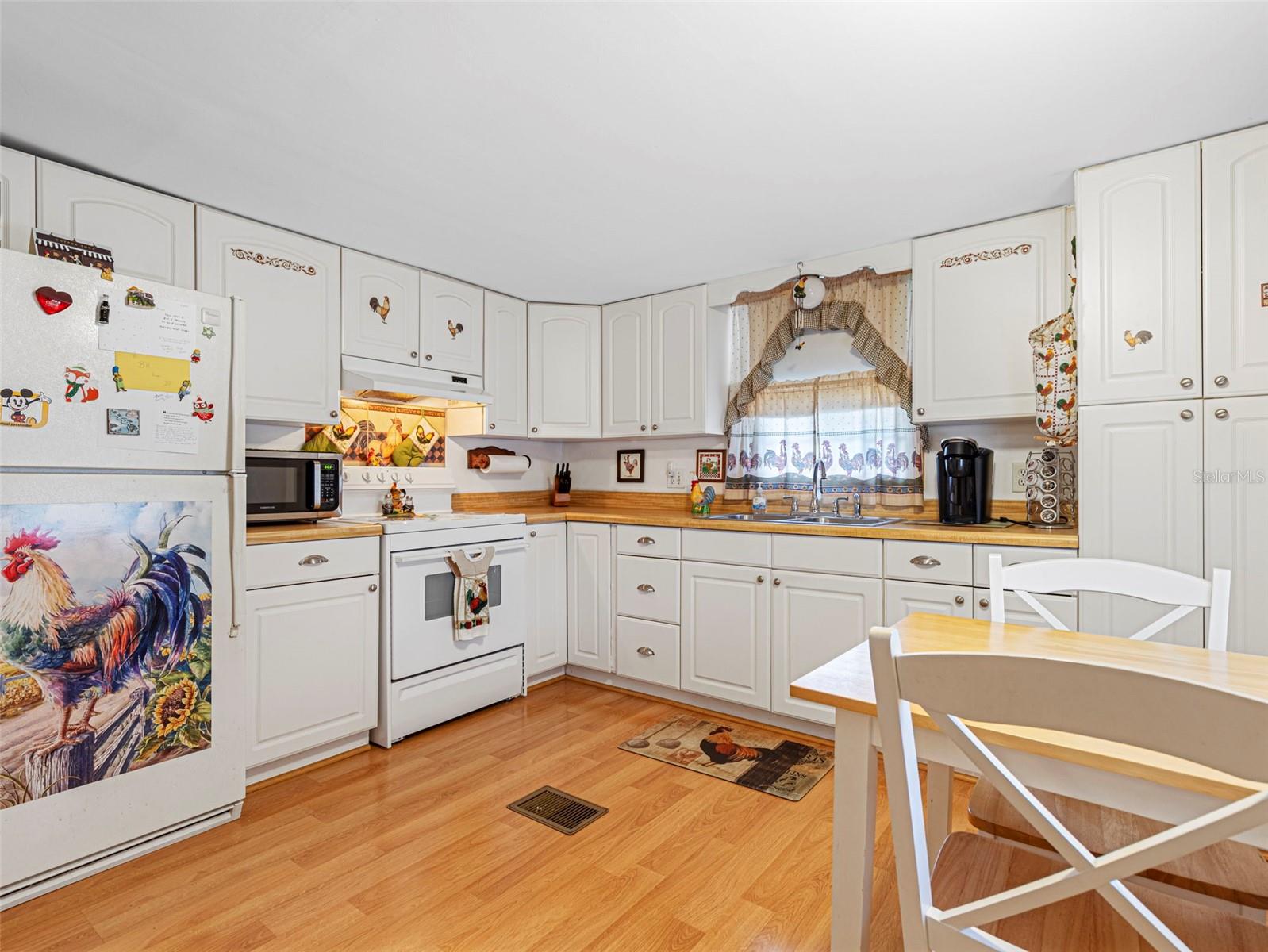 9140 & 9130 PEONY ST, NEW PORT RICHEY, FL, 34654