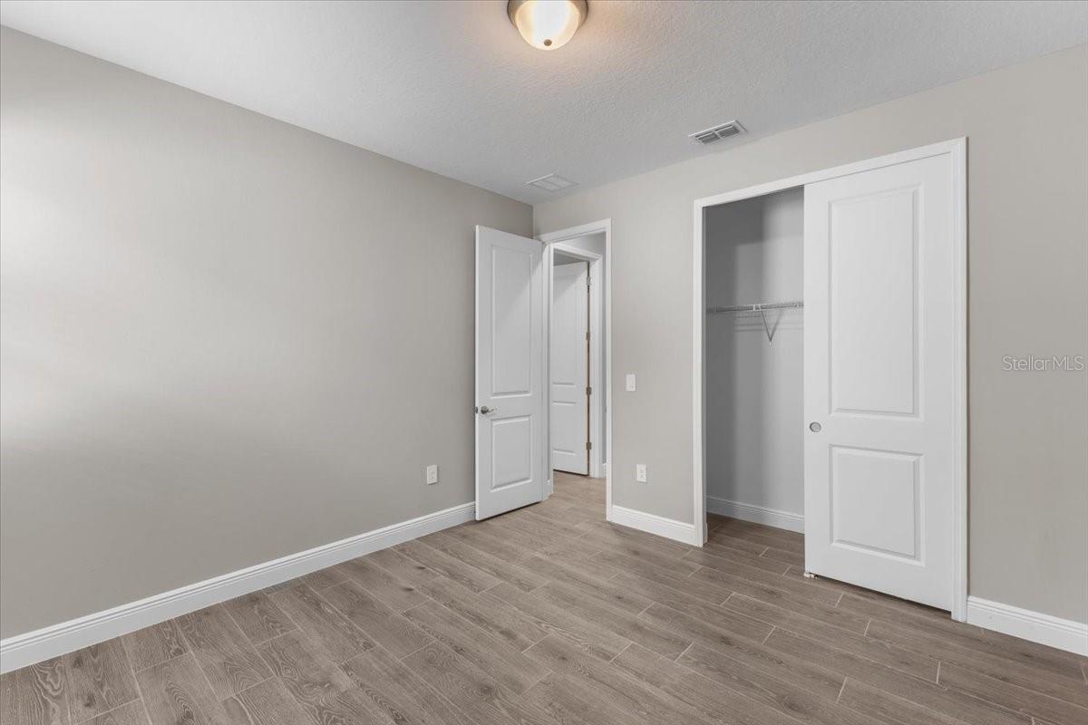 2141 DIVOT DRIVE DR, DAYTONA BEACH, FL, 32124