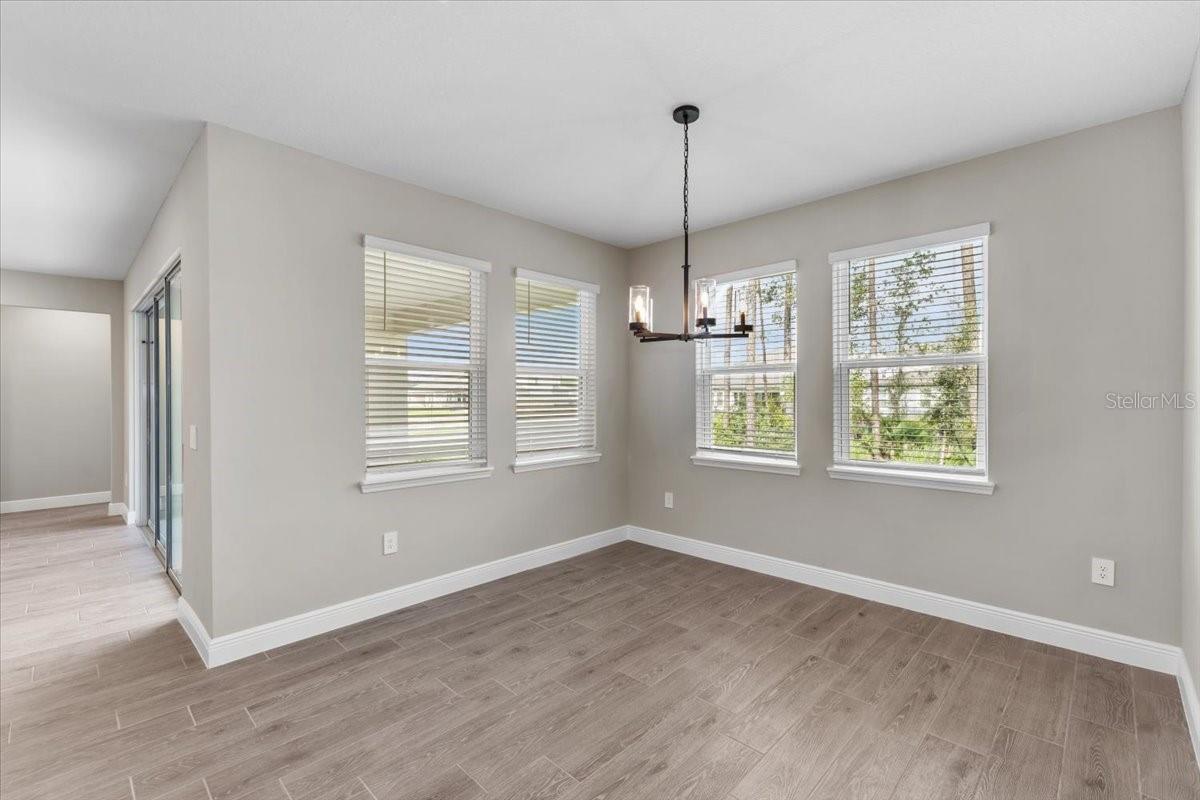 2141 DIVOT DRIVE DR, DAYTONA BEACH, FL, 32124