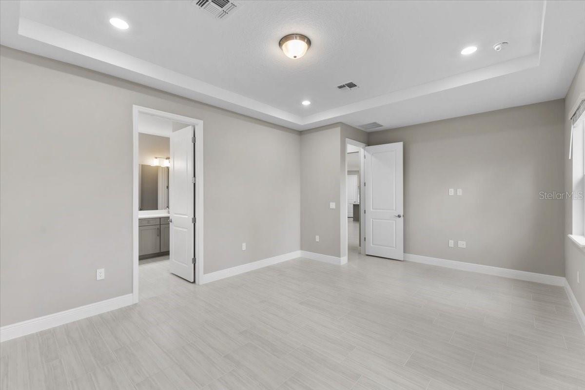 2153 DIVOT DR, DAYTONA BEACH, FL, 32124
