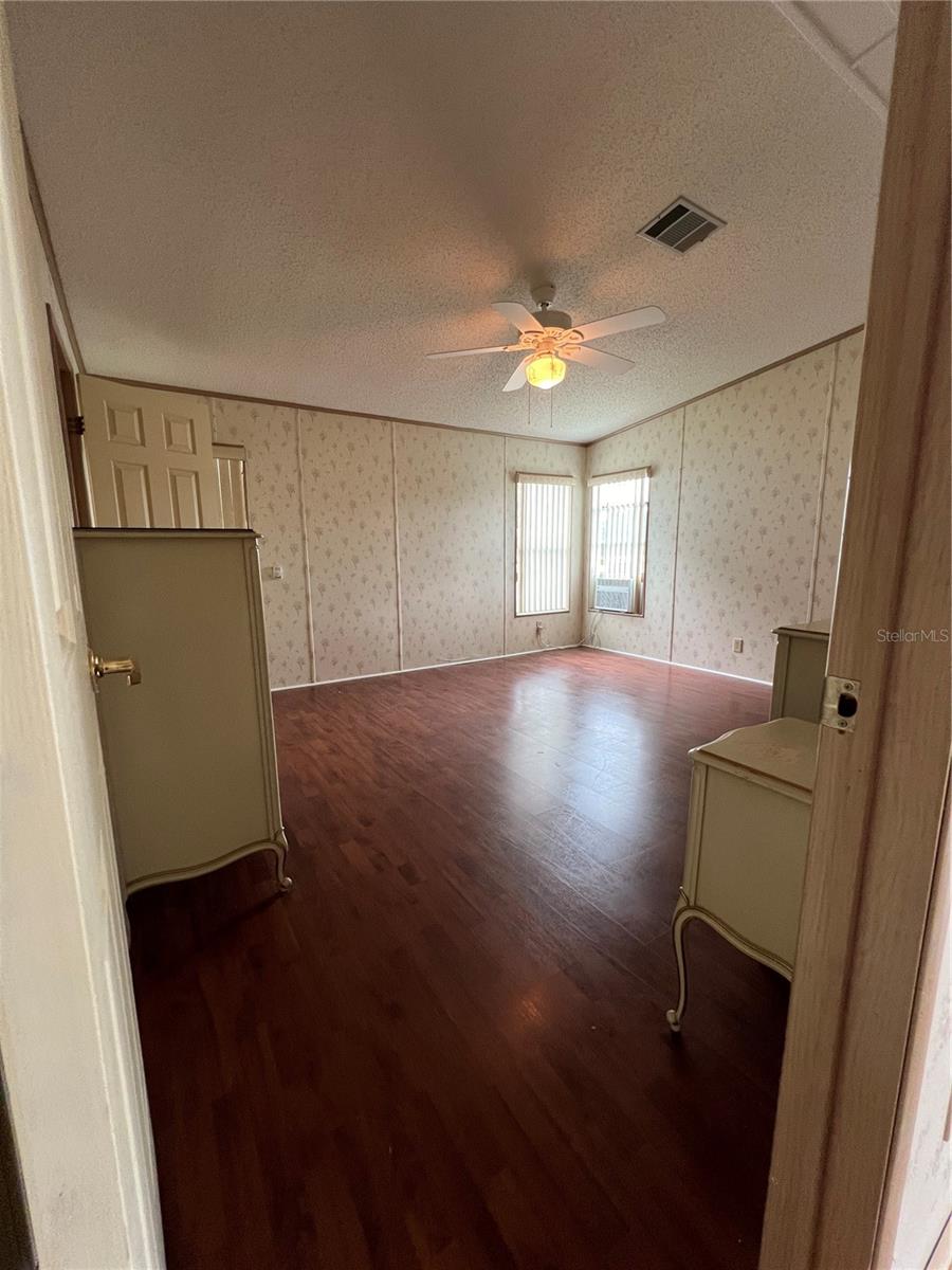1001 STARKEY RD #355, LARGO, FL, 33771