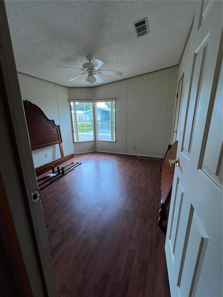 1001 STARKEY RD #355, LARGO, FL, 33771